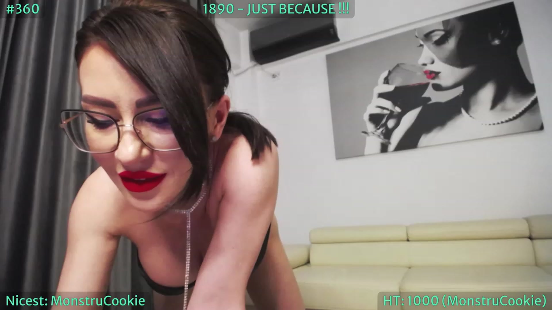 Gallery image thumbnail from SassyCookies's myfreecams stream on, 06/18/2023, 05:48 image 3 of 20