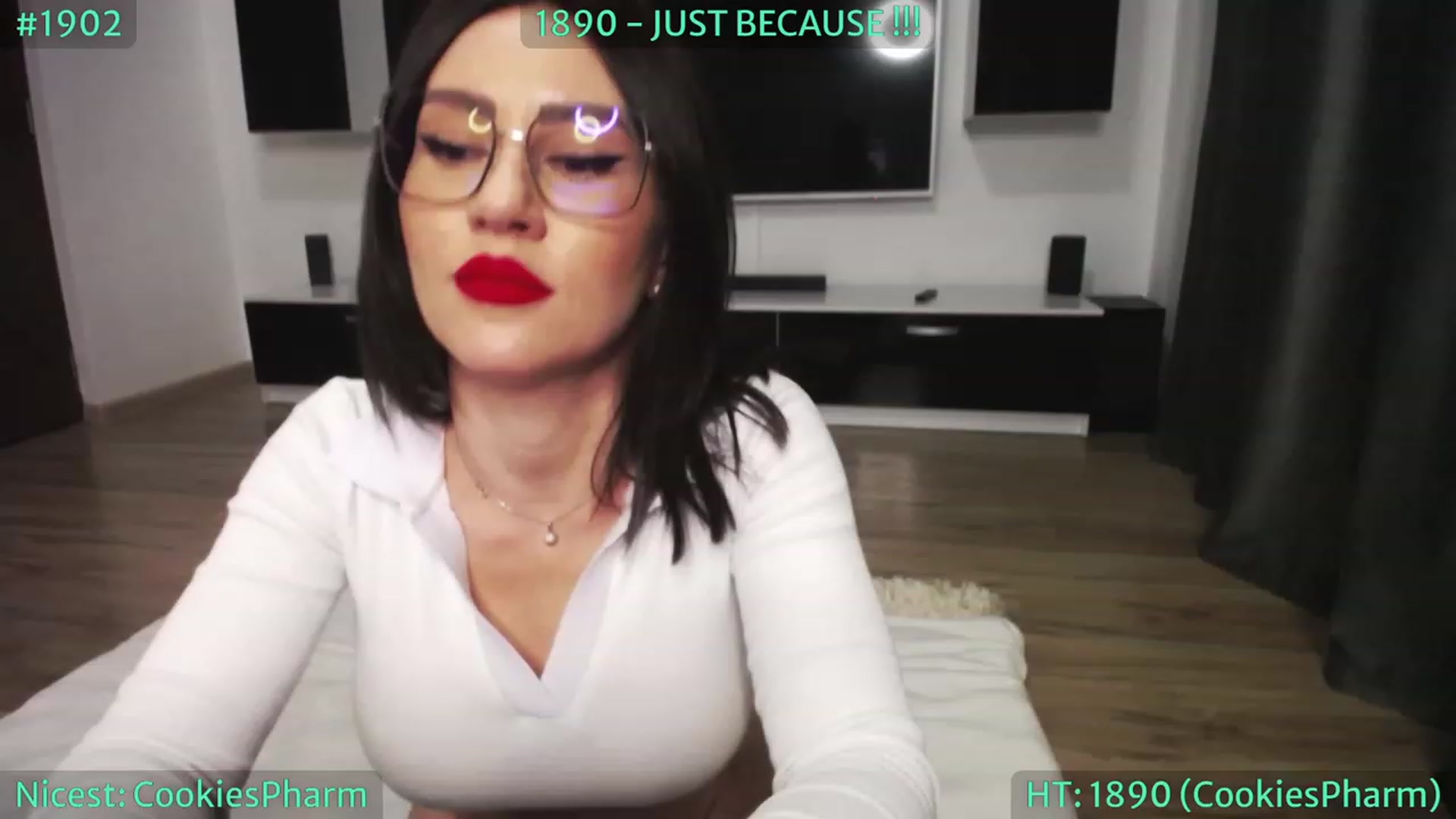 Gallery image thumbnail from SassyCookies's myfreecams stream on, 07/05/2023, 05:14 image 8 of 20