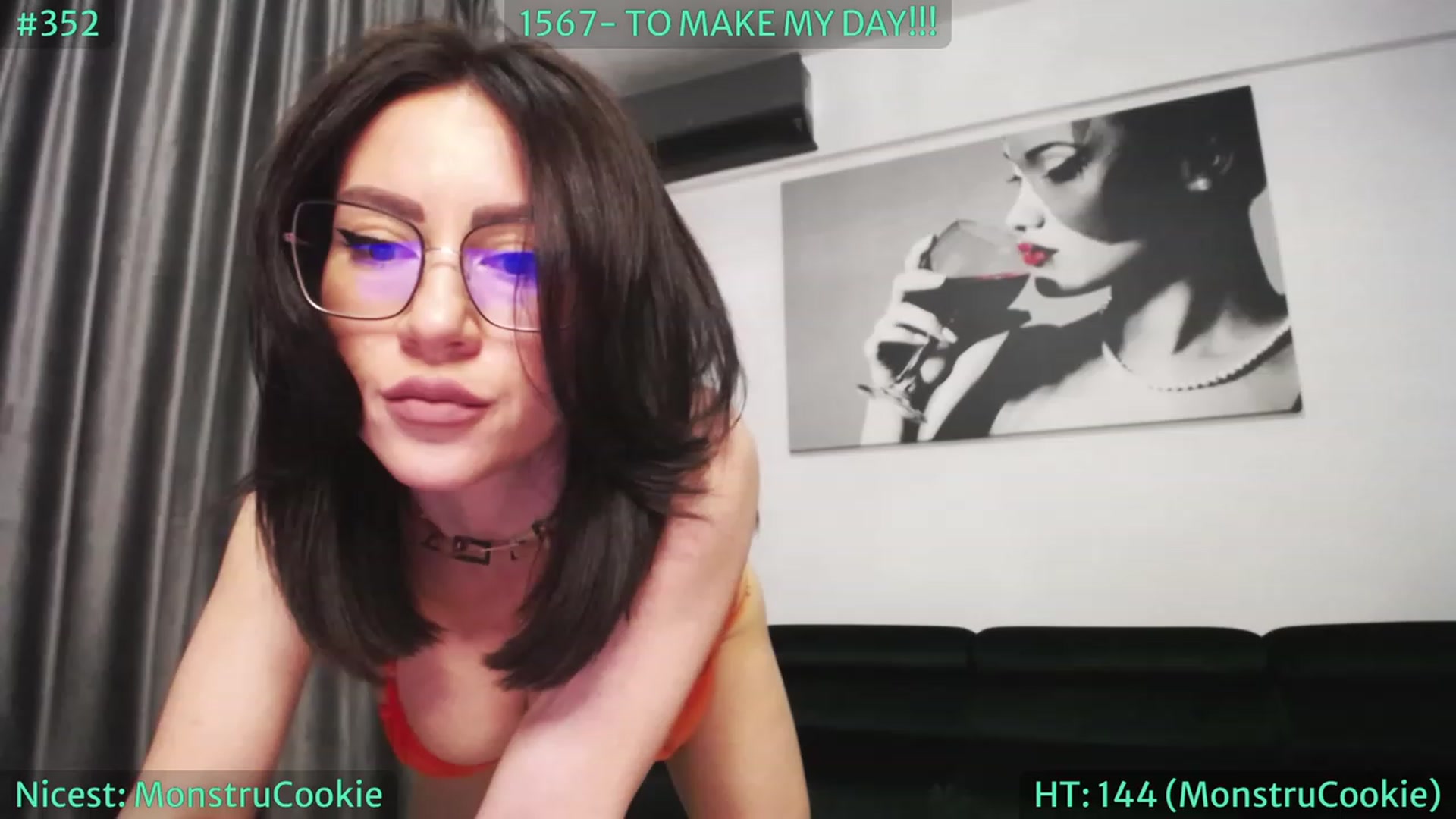Gallery image thumbnail from SassyCookies's myfreecams stream on, 08/05/2023, 05:10 image 1 of 20