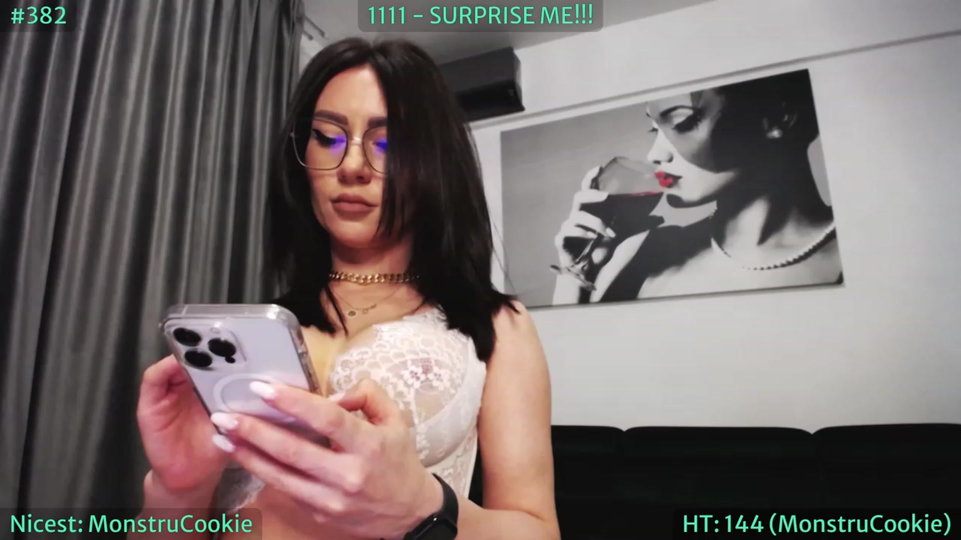 Gallery image thumbnail from SassyCookies's myfreecams stream on, 11/20/2023, 04:35 image 16 of 20