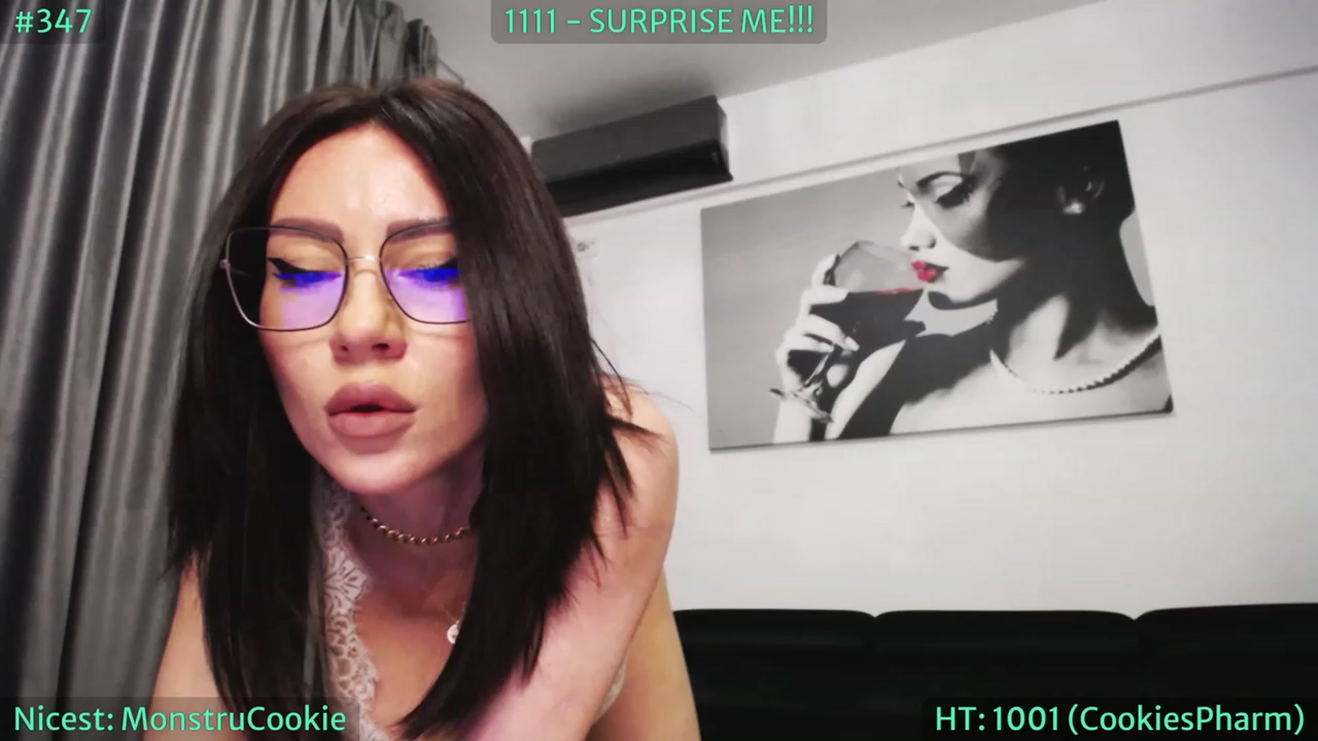 Gallery image thumbnail from SassyCookies's myfreecams stream on, 11/20/2023, 06:27 image 8 of 20