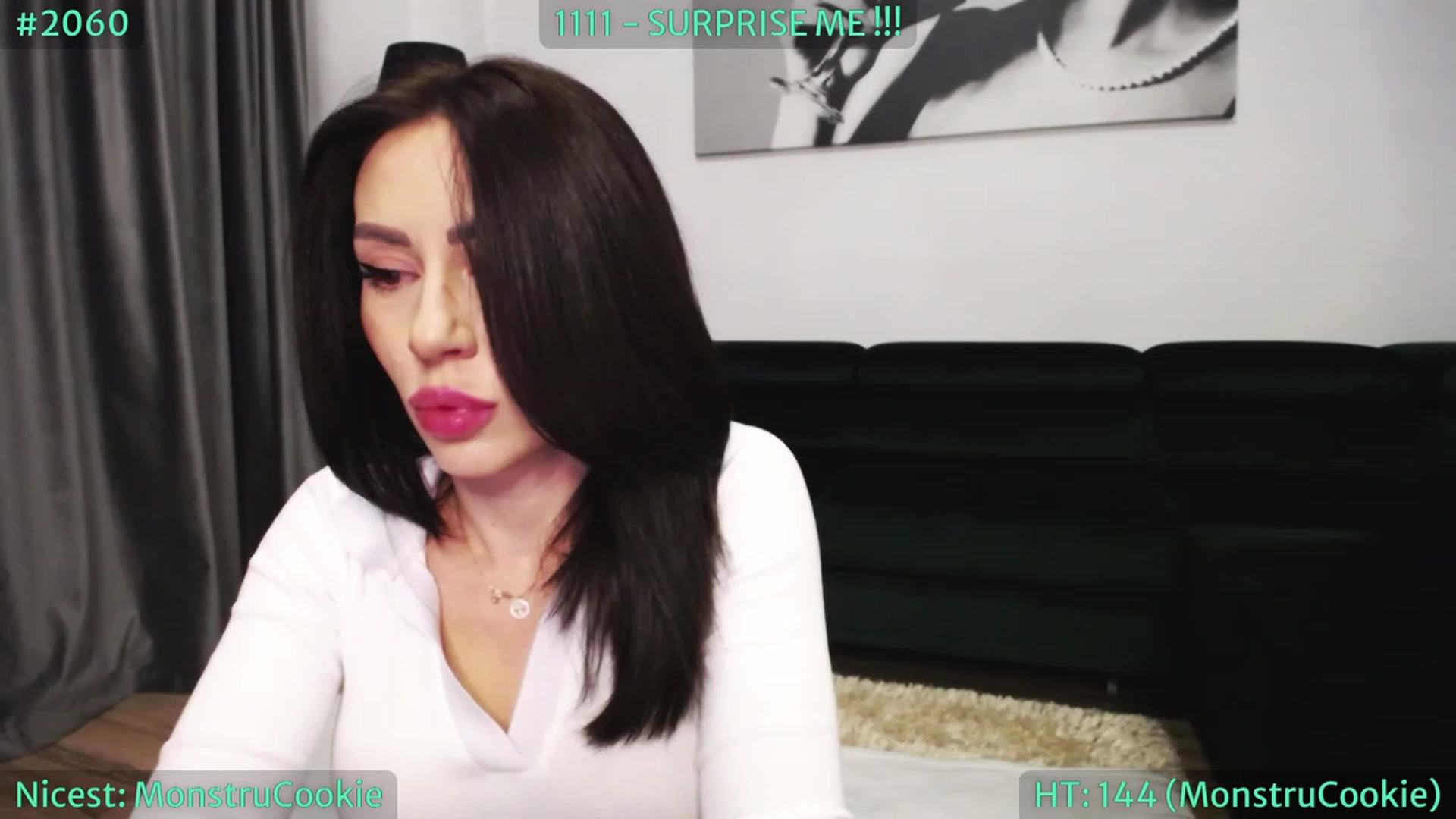 Gallery image thumbnail from SassyCookies's myfreecams stream on, 01/17/2024, 04:34 image 16 of 20