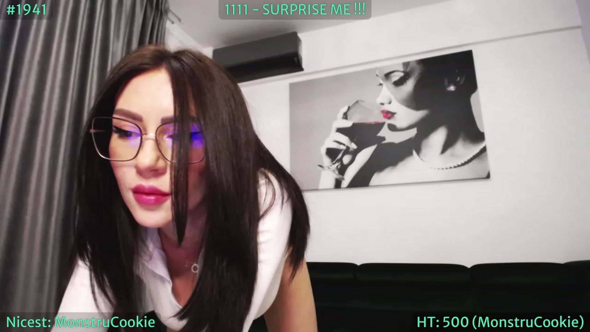 Gallery image thumbnail from SassyCookies's myfreecams stream on, 01/17/2024, 05:34 image 16 of 20
