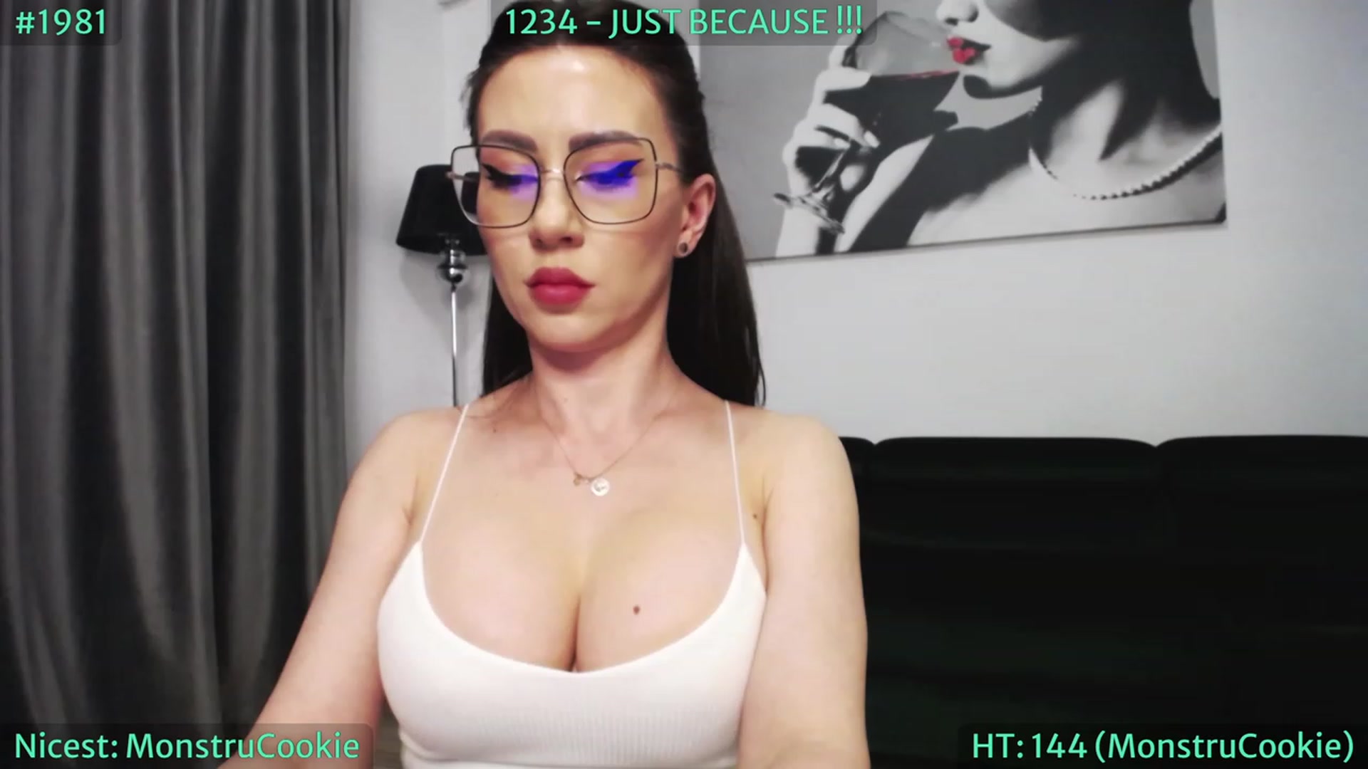 Gallery image thumbnail from SassyCookies's myfreecams stream on, 01/18/2024, 04:35 image 15 of 20