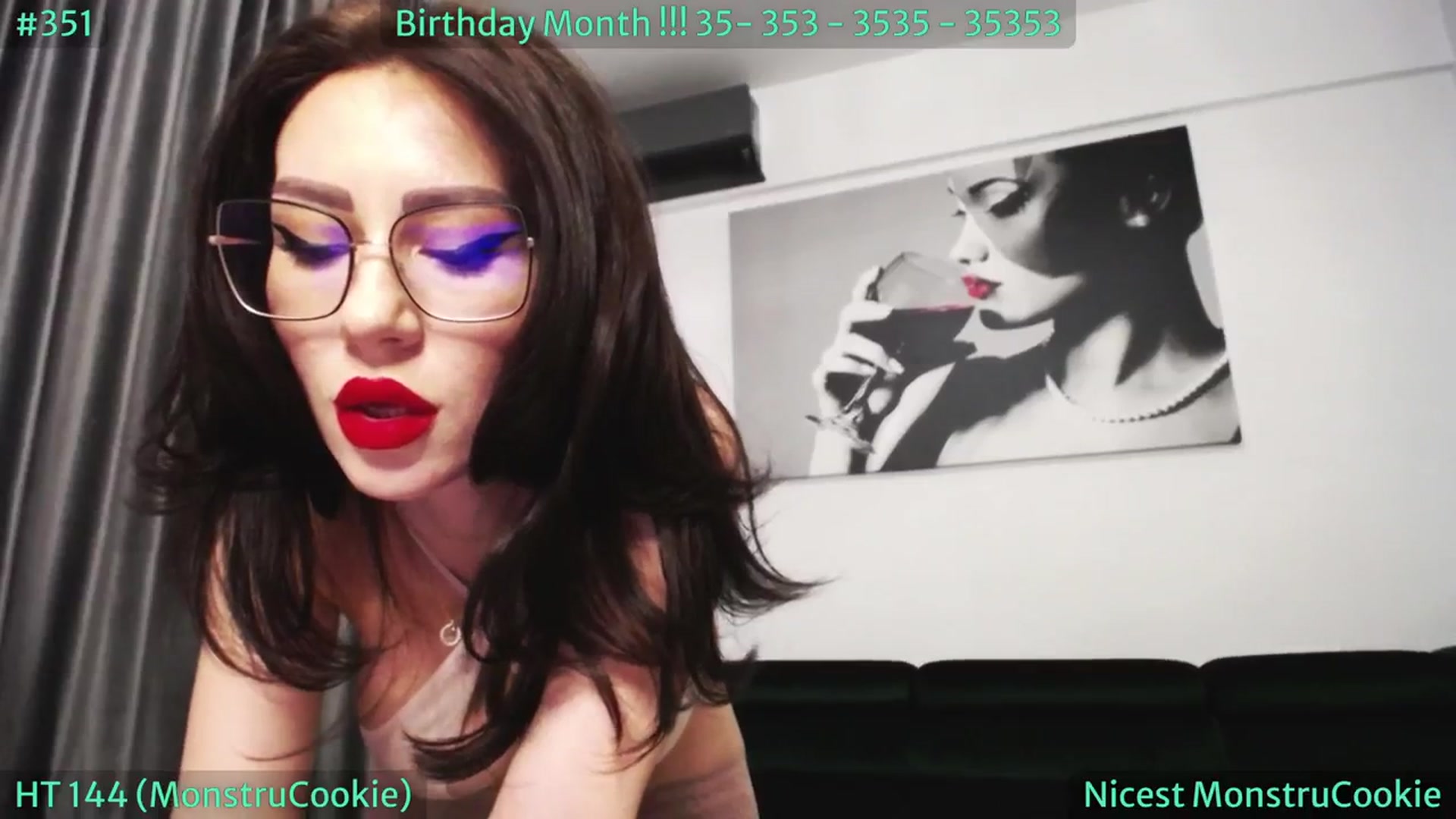 Gallery image thumbnail from SassyCookies's myfreecams stream on, 03/05/2024, 01:53 image 15 of 20