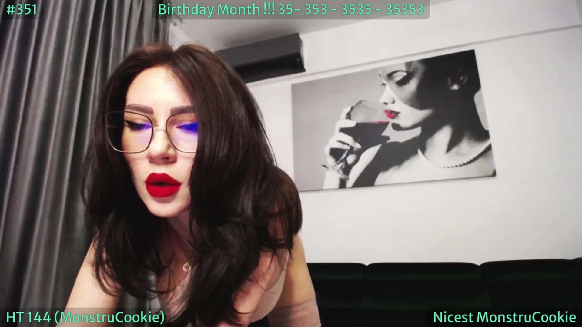 Gallery image thumbnail from SassyCookies's myfreecams stream on, 03/05/2024, 01:53 image 17 of 20