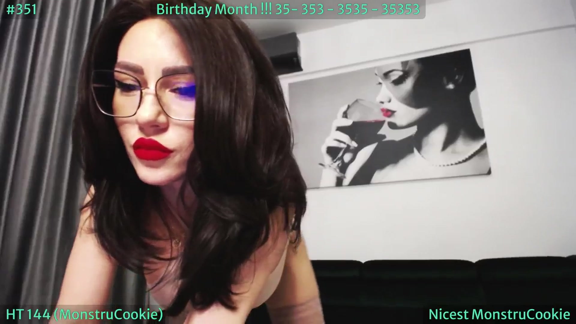 Gallery image thumbnail from SassyCookies's myfreecams stream on, 03/05/2024, 01:53 image 16 of 20