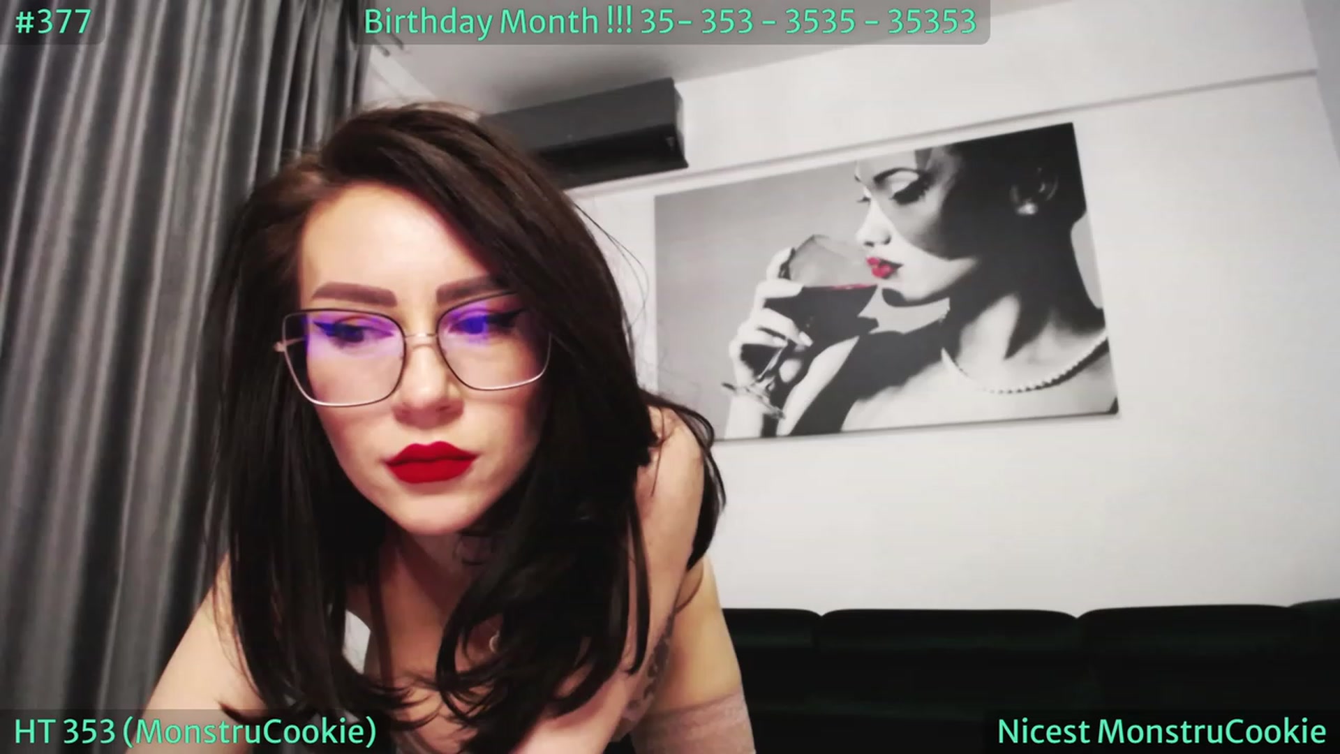 Gallery image thumbnail from SassyCookies's myfreecams stream on, 03/09/2024, 03:40 image 8 of 20