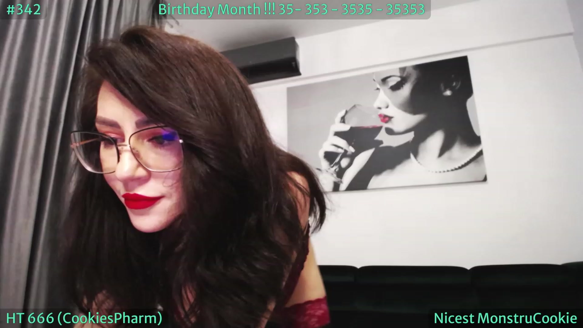 Gallery image thumbnail from SassyCookies's myfreecams stream on, 03/10/2024, 05:41 image 18 of 20