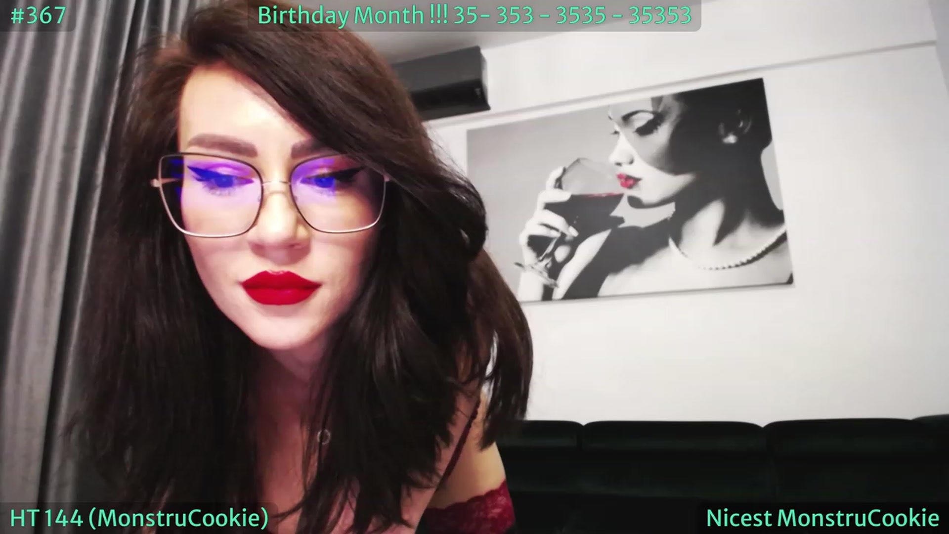 Gallery image thumbnail from SassyCookies's myfreecams stream on, 03/10/2024, 05:41 image 10 of 20