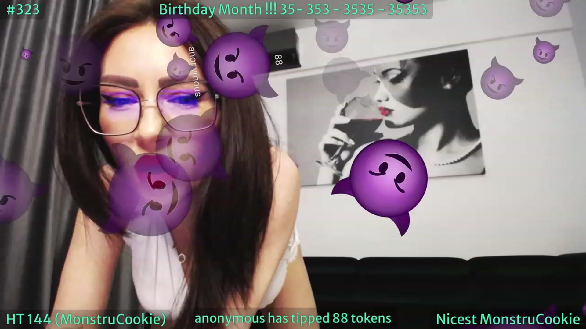 Gallery image thumbnail from SassyCookies's myfreecams stream on, 03/13/2024, 03:31 image 2 of 20