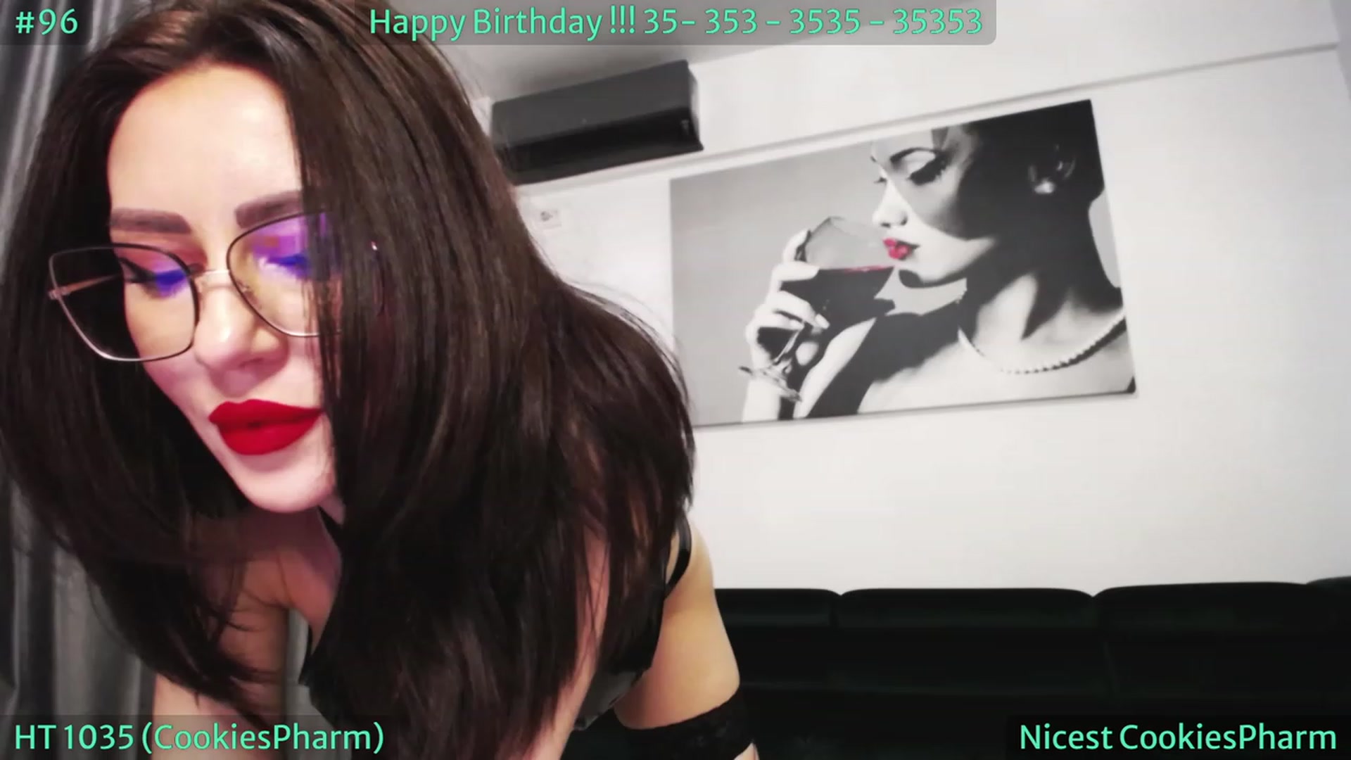 Gallery image thumbnail from SassyCookies's myfreecams stream on, 03/14/2024, 05:54 image 4 of 20