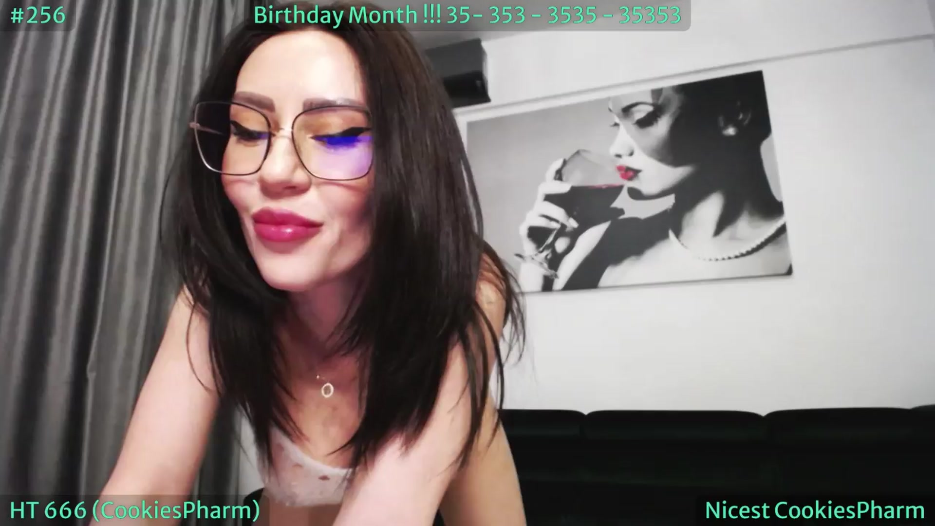 Gallery image thumbnail from SassyCookies's myfreecams stream on, 03/25/2024, 04:26 image 4 of 20