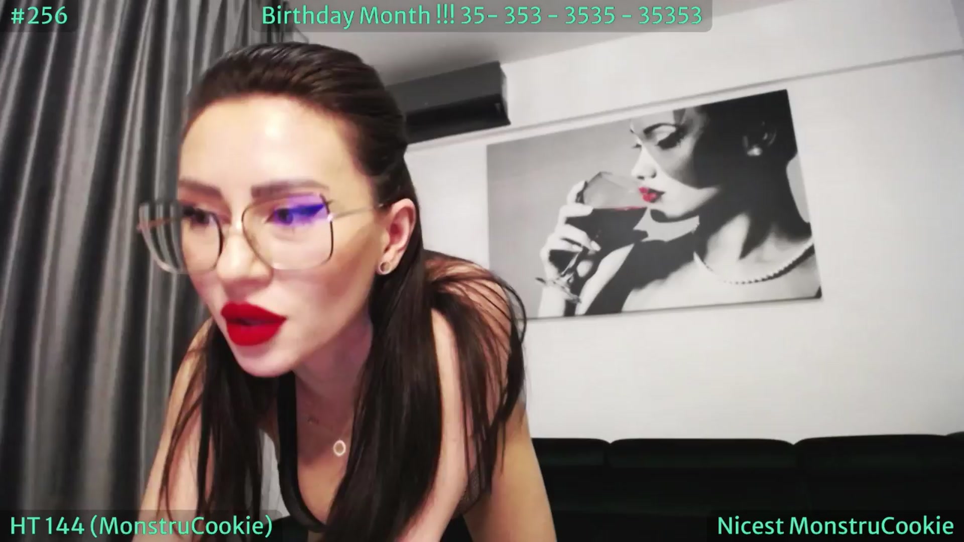 Gallery image thumbnail from SassyCookies's myfreecams stream on, 03/26/2024, 02:05 image 17 of 20