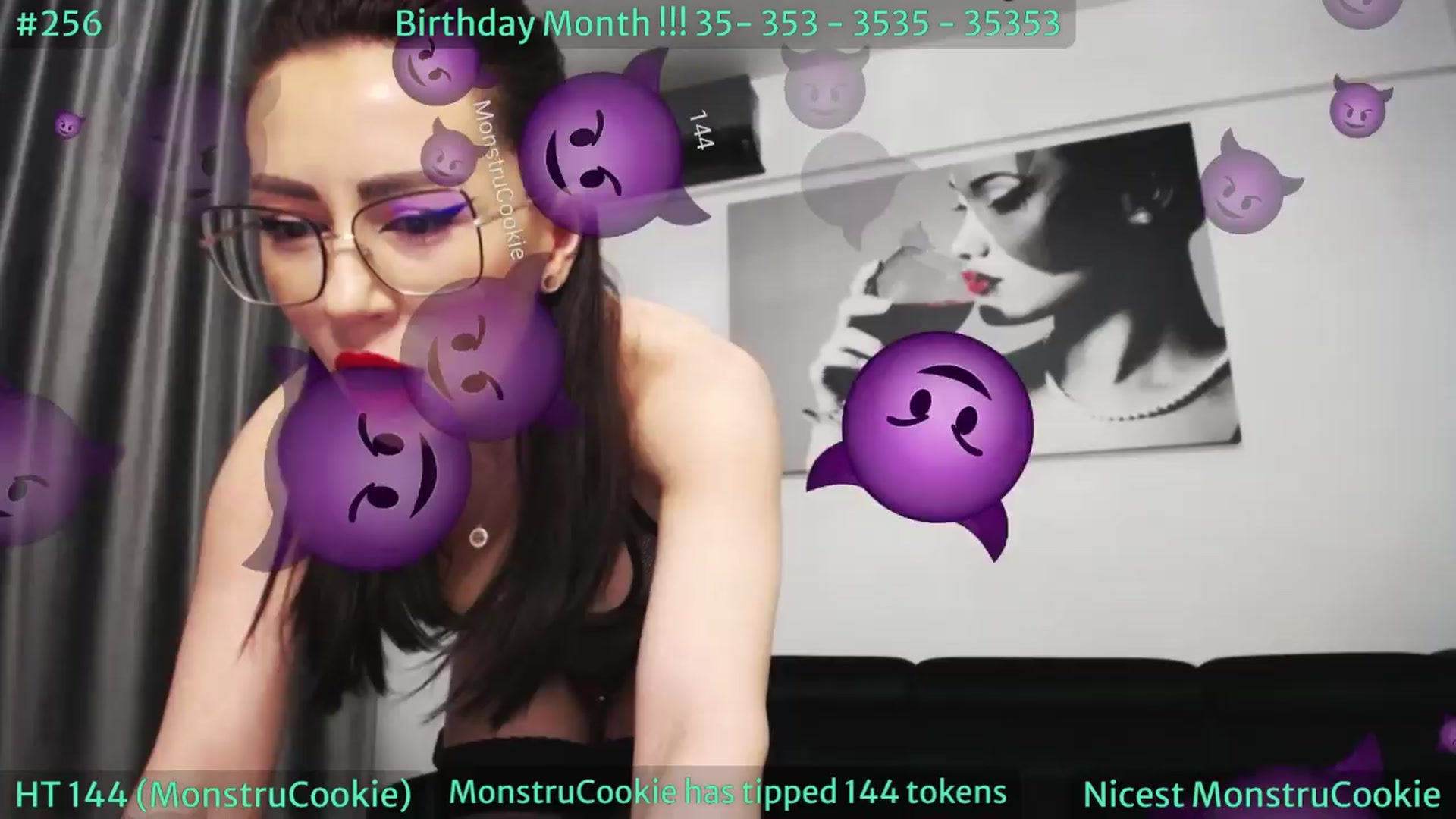 Gallery image thumbnail from SassyCookies's myfreecams stream on, 03/26/2024, 02:05 image 13 of 20