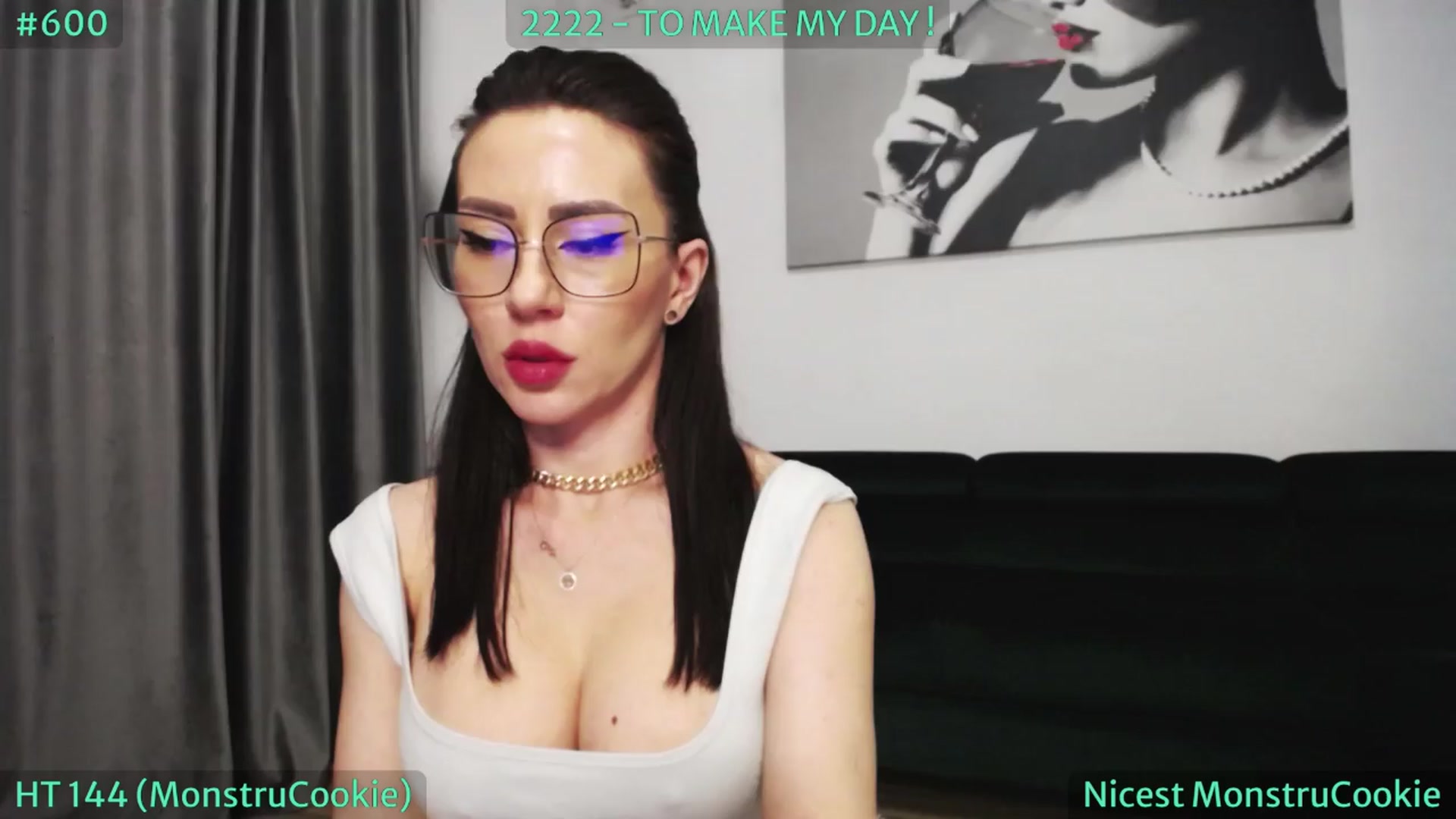 Gallery image thumbnail from SassyCookies's myfreecams stream on, 04/07/2024, 04:42 image 6 of 20
