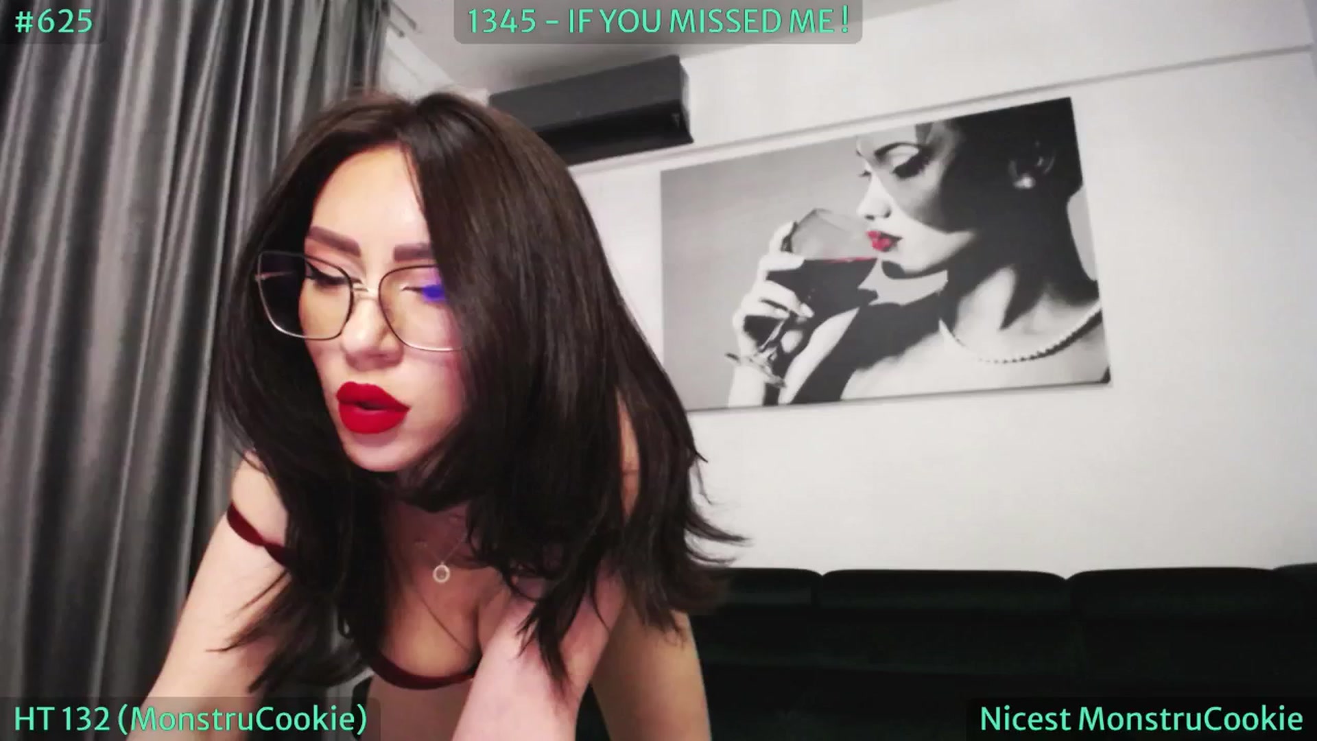 Gallery image thumbnail from SassyCookies's myfreecams stream on, 04/18/2024, 05:27 image 4 of 20