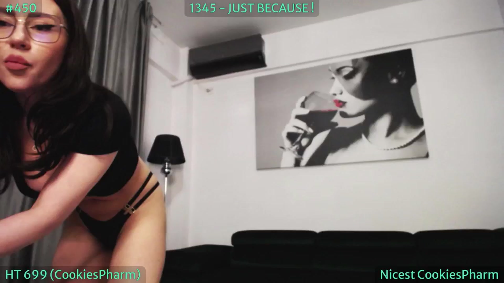 Gallery image thumbnail from SassyCookies's myfreecams stream on, 04/23/2024, 04:00 image 13 of 20