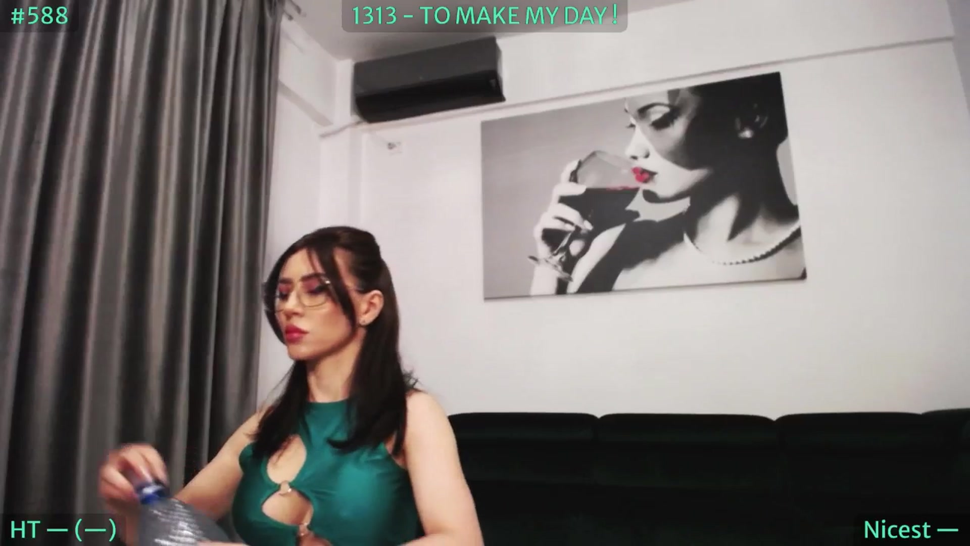 Gallery image thumbnail from SassyCookies's myfreecams stream on, 05/15/2024, 01:15 image 6 of 20