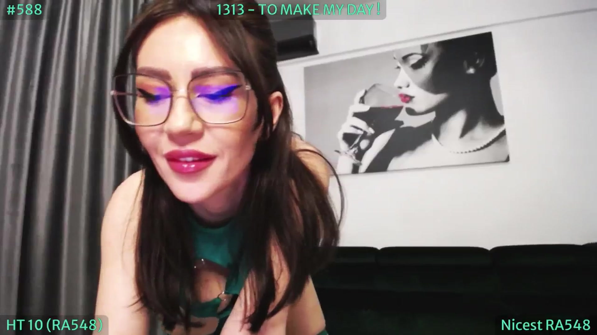 Gallery image thumbnail from SassyCookies's myfreecams stream on, 05/15/2024, 01:15 image 10 of 20