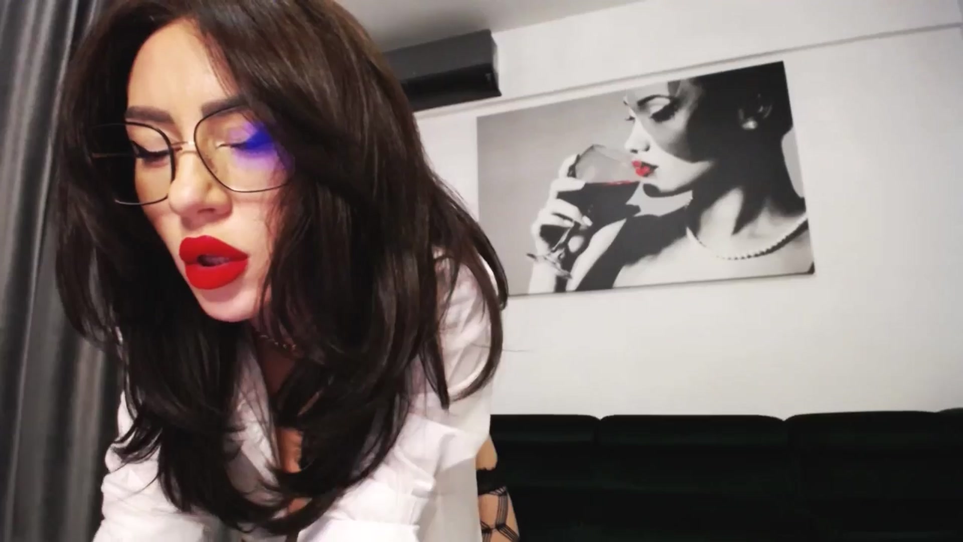 Gallery image thumbnail from SassyCookies's myfreecams stream on, 05/27/2024, 23:33 image 19 of 20