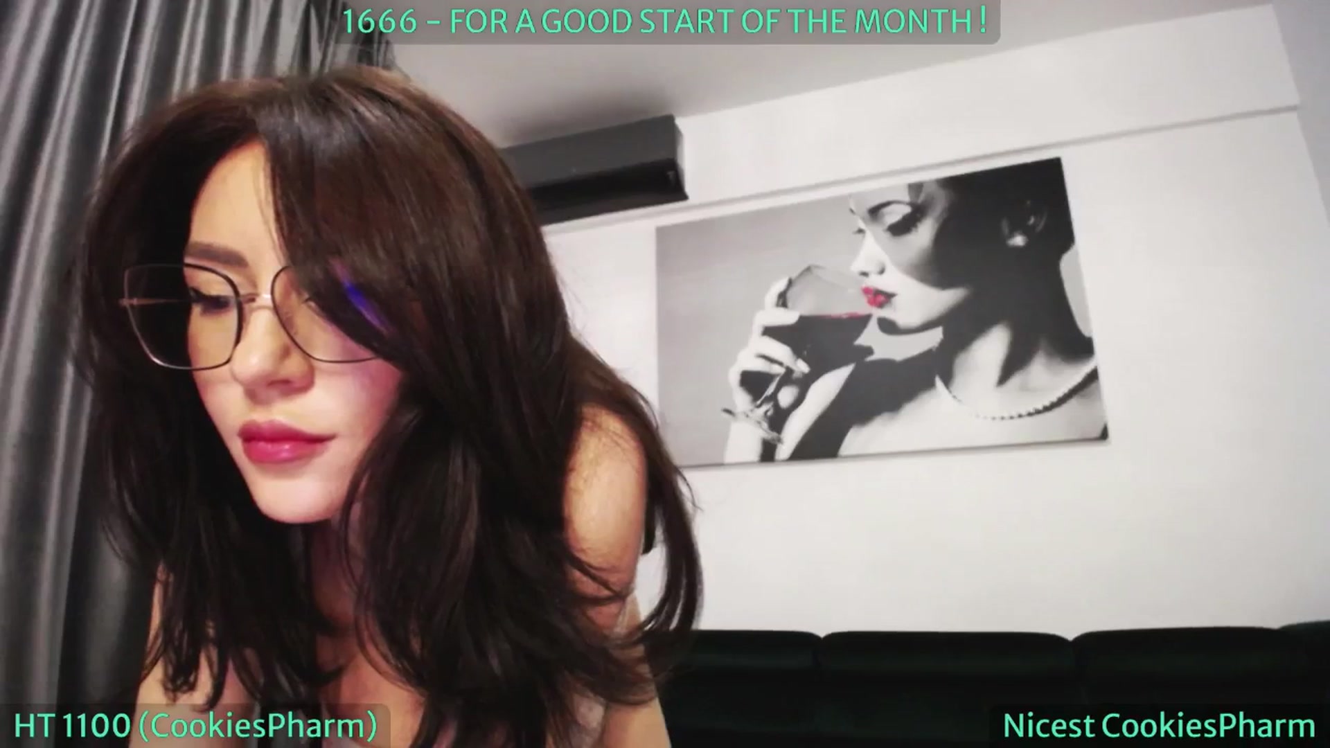 Gallery image thumbnail from SassyCookies's myfreecams stream on, 06/03/2024, 04:57 image 8 of 20