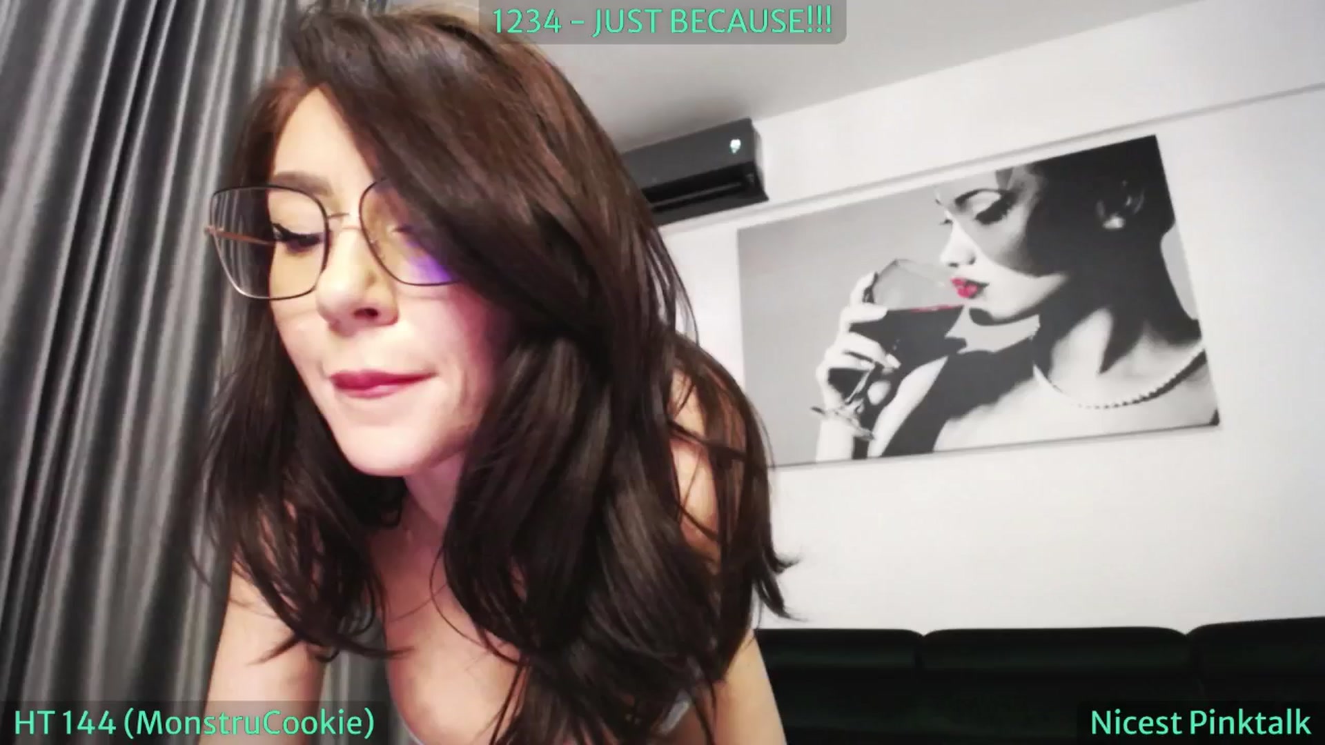 Gallery image thumbnail from SassyCookies's myfreecams stream on, 06/16/2024, 04:22 image 17 of 20