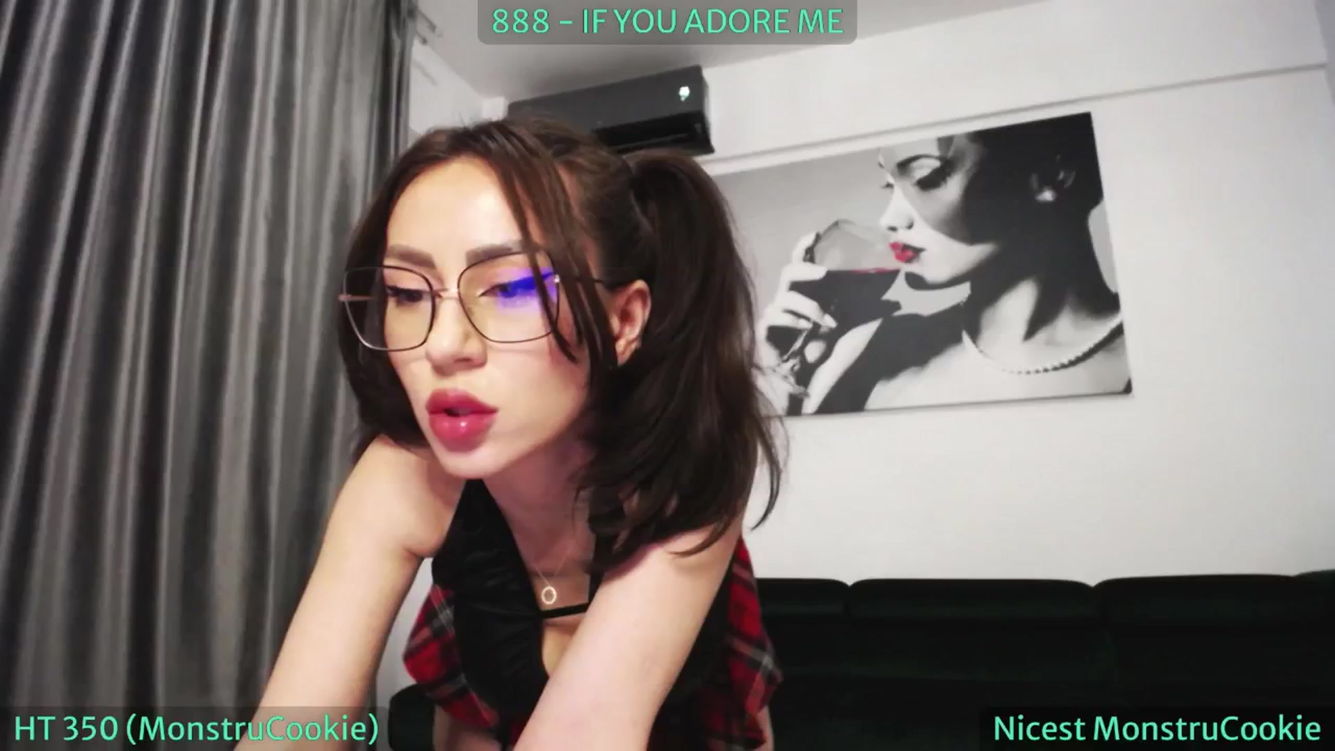 Gallery image thumbnail from SassyCookies's myfreecams stream on, 07/26/2024, 05:16 image 16 of 20