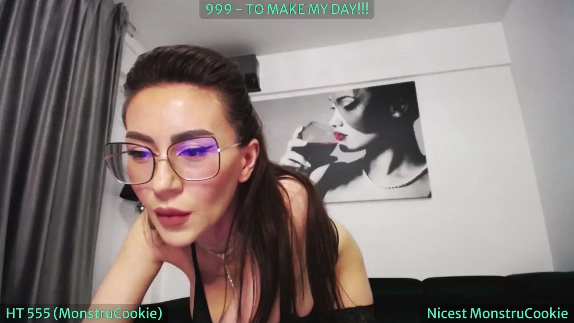 Gallery image thumbnail from SassyCookies's myfreecams stream on, 09/16/2024, 04:34 image 13 of 20
