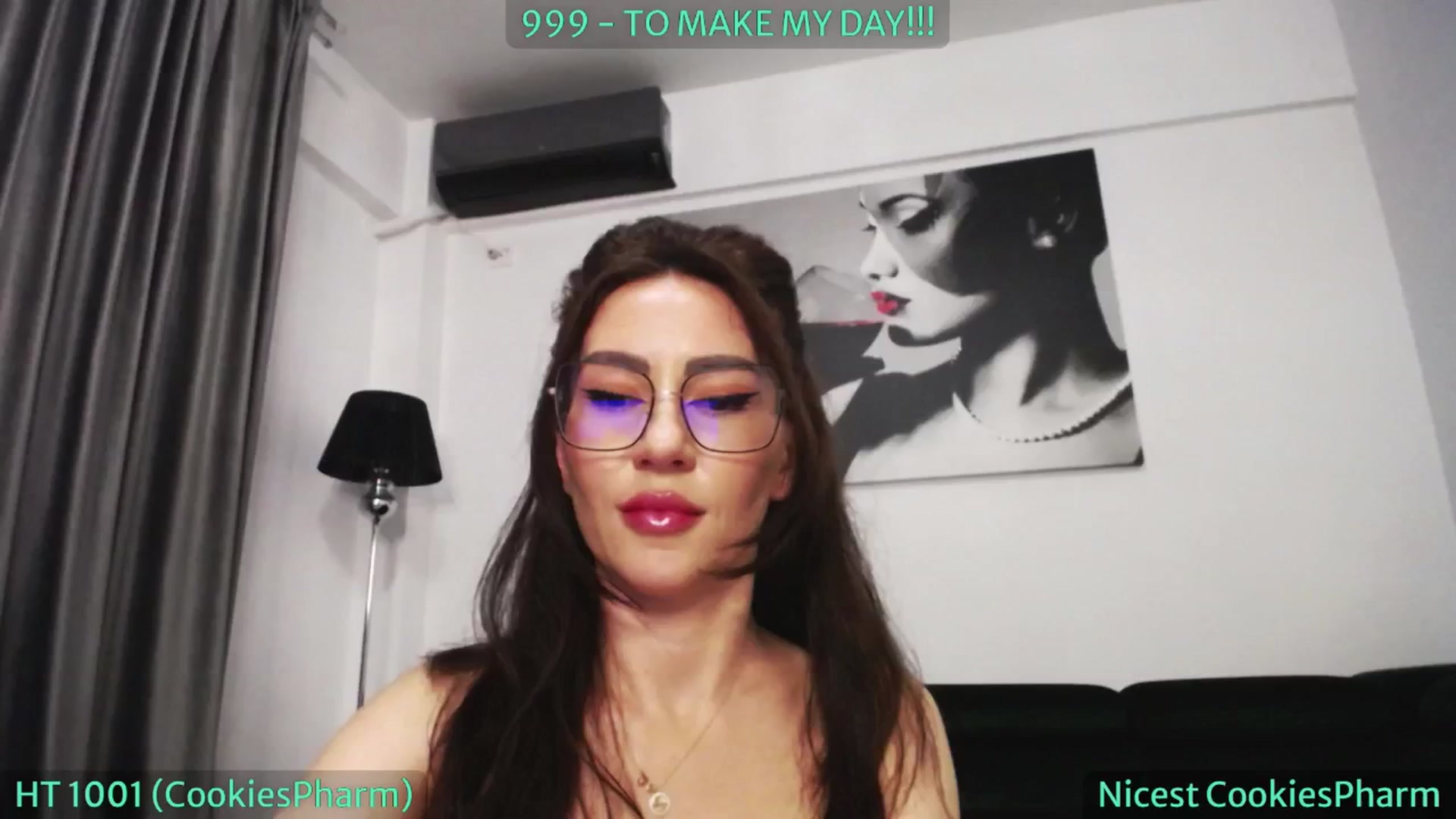 Gallery image thumbnail from SassyCookies's myfreecams stream on, 09/27/2024, 07:02 image 13 of 20