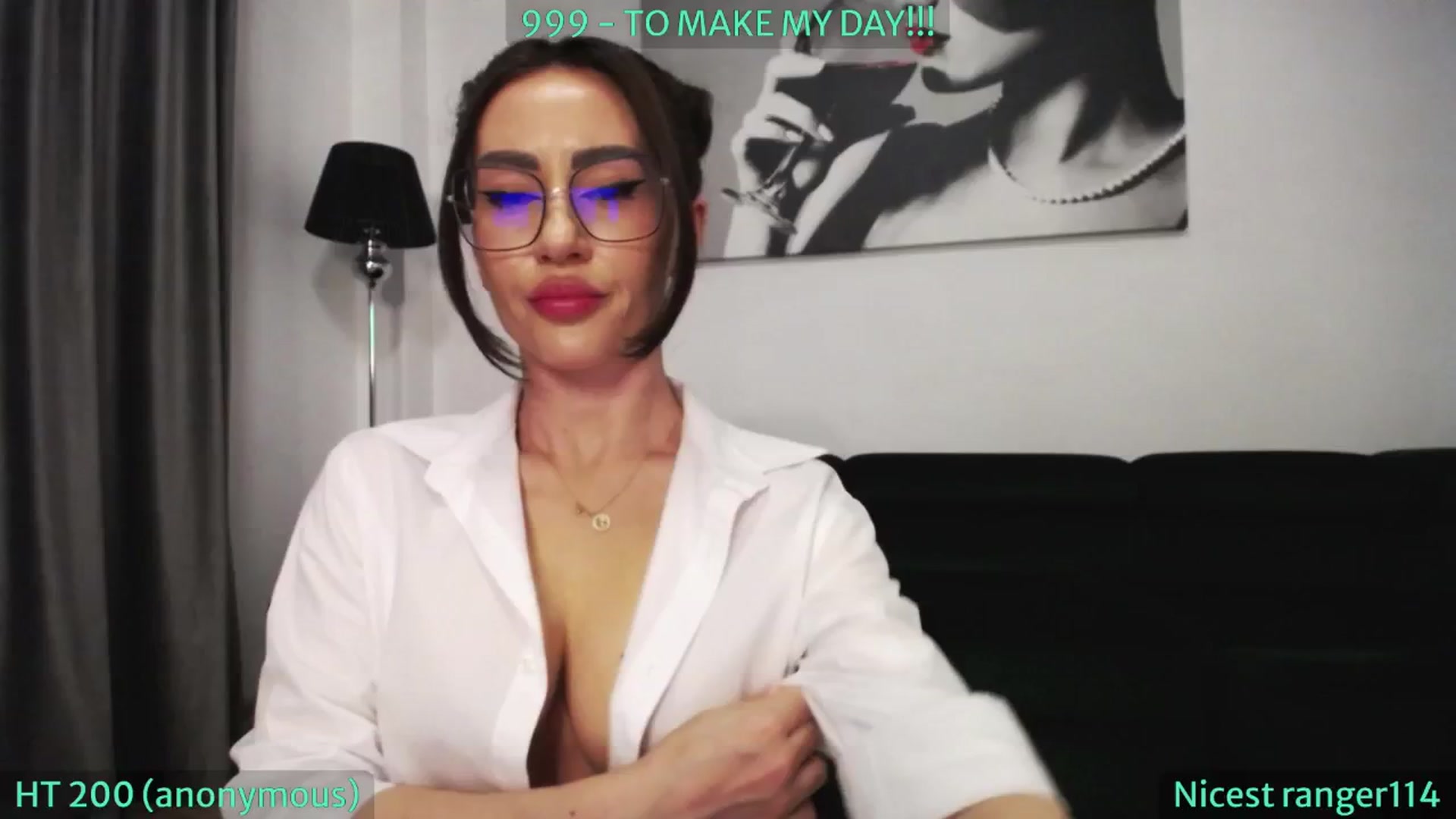 Gallery image thumbnail from SassyCookies's myfreecams stream on, 09/28/2024, 05:14 image 12 of 20