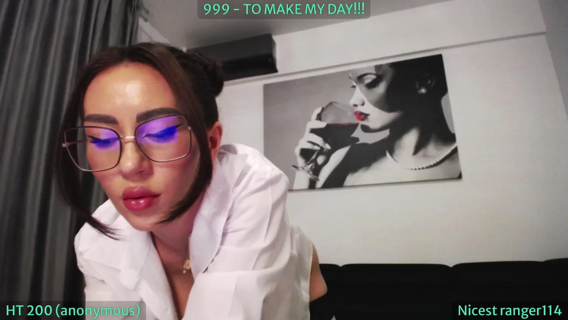 Gallery image thumbnail from SassyCookies's myfreecams stream on, 09/28/2024, 05:14 image 19 of 20