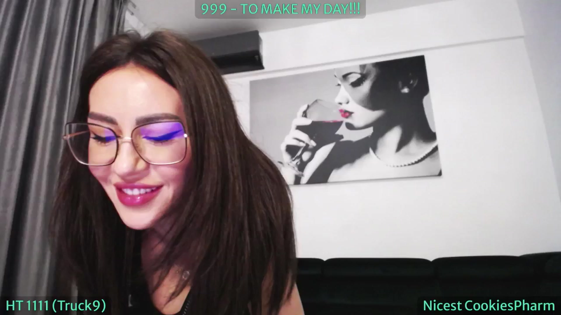 Gallery image thumbnail from SassyCookies's myfreecams stream on, 09/29/2024, 06:49 image 6 of 20