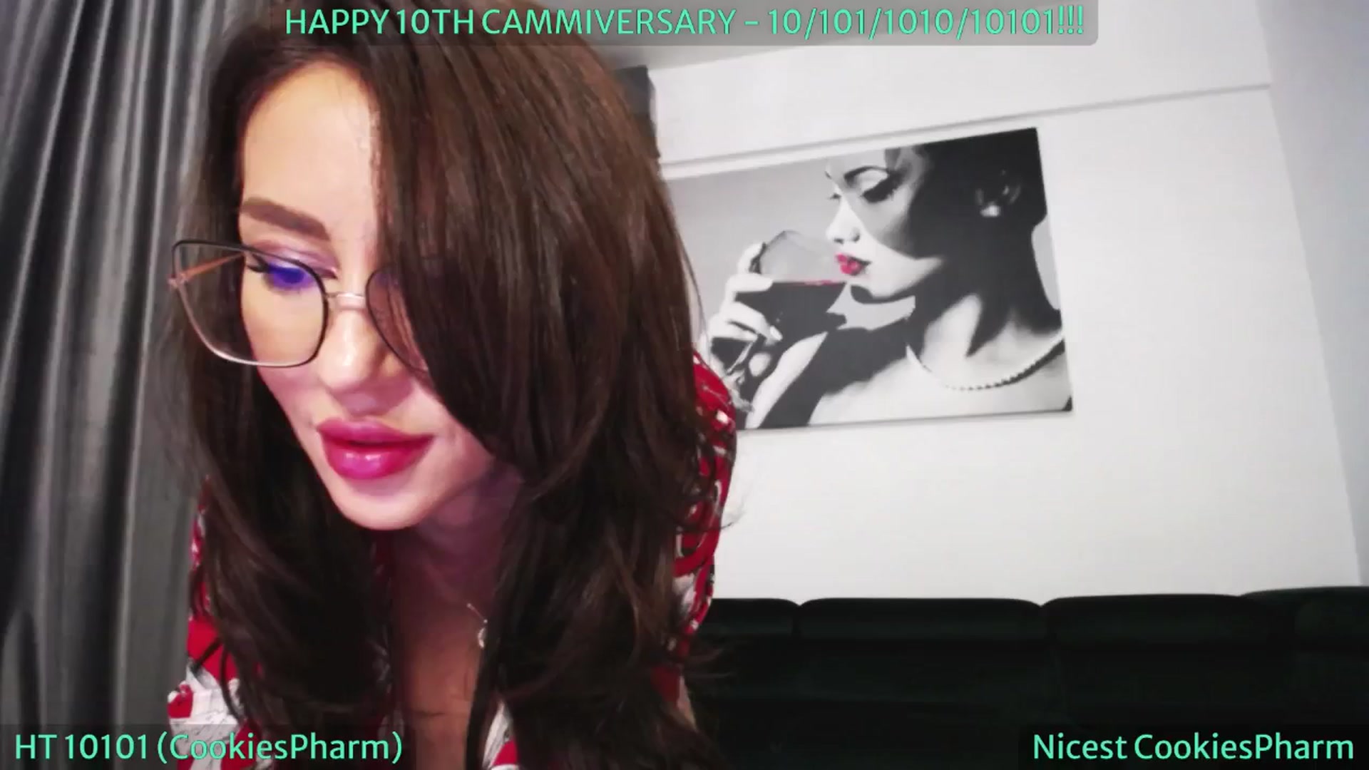 Gallery image thumbnail from SassyCookies's myfreecams stream on, 12/02/2024, 07:34 image 16 of 20
