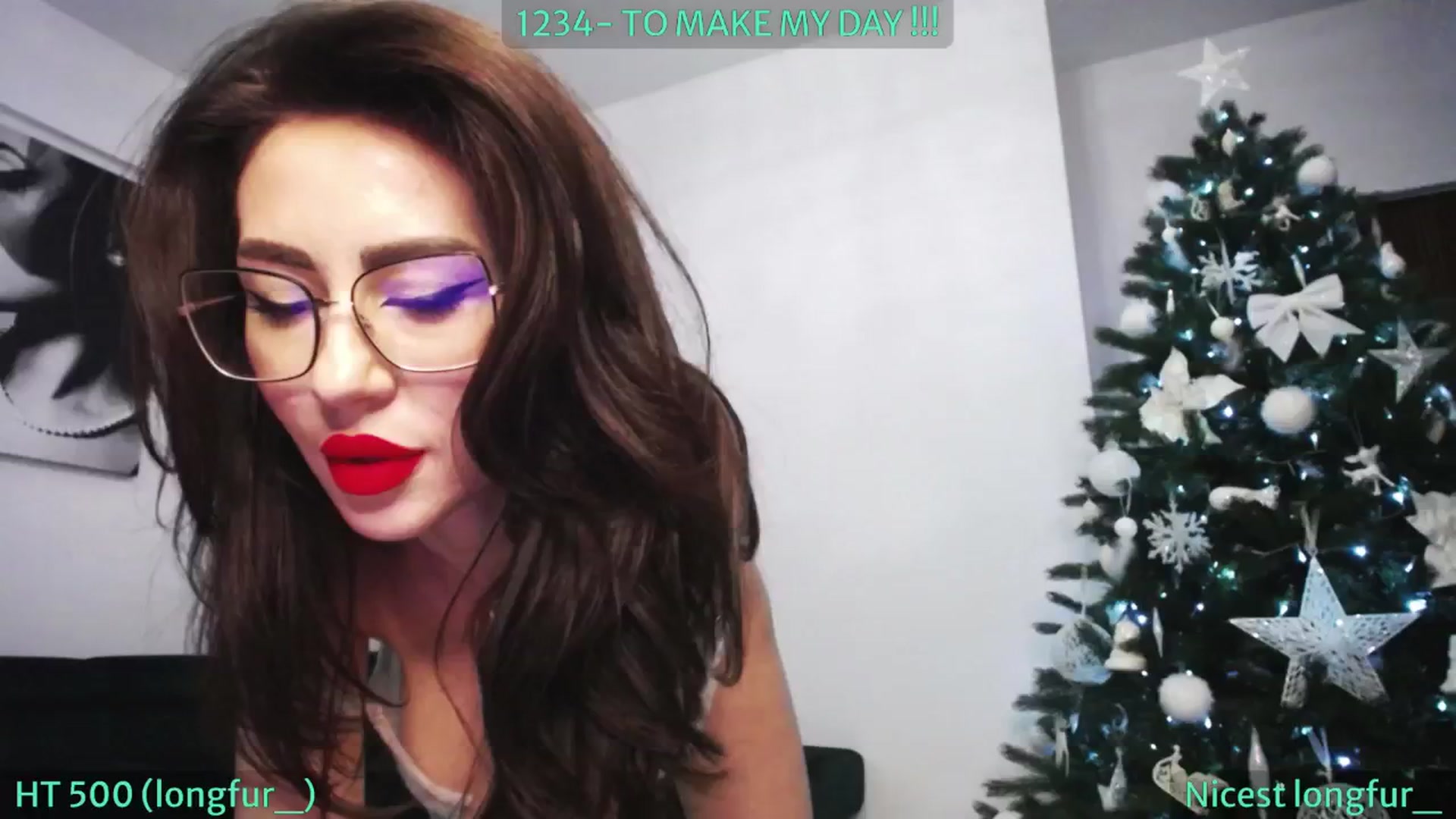 Gallery image thumbnail from SassyCookies's myfreecams stream on, 12/13/2024, 05:08 image 11 of 20