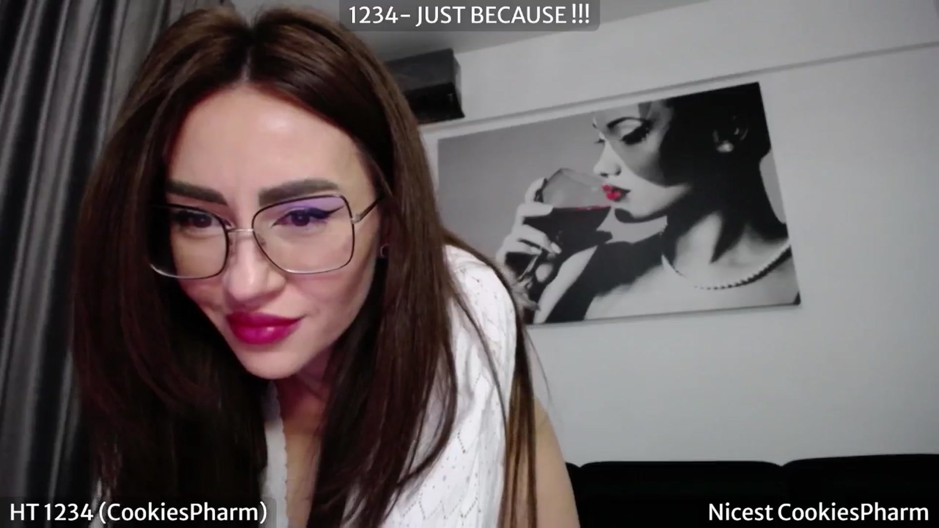 Gallery image thumbnail from SassyCookies's myfreecams stream on, 02/16/2025, 08:38 image 15 of 20