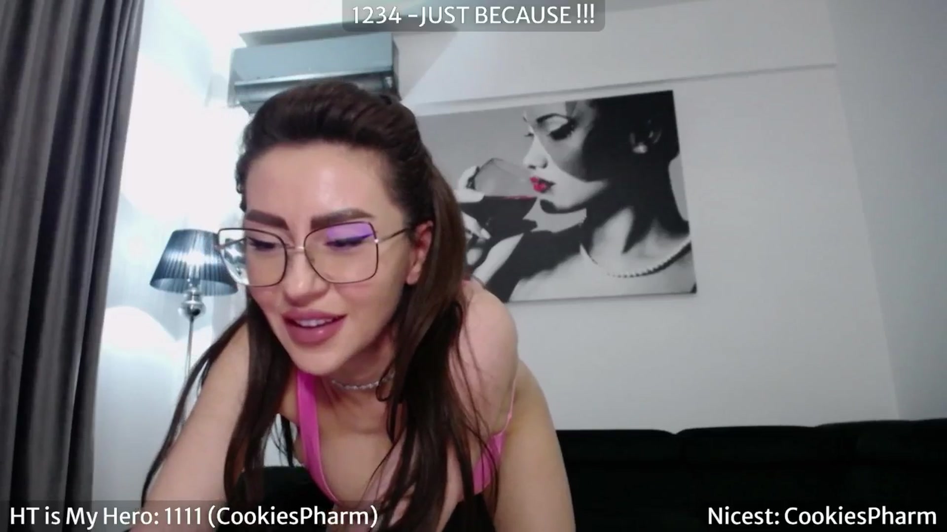 Gallery image thumbnail from SassyCookies's myfreecams stream on, 04/30/2025, 05:38 image 8 of 20