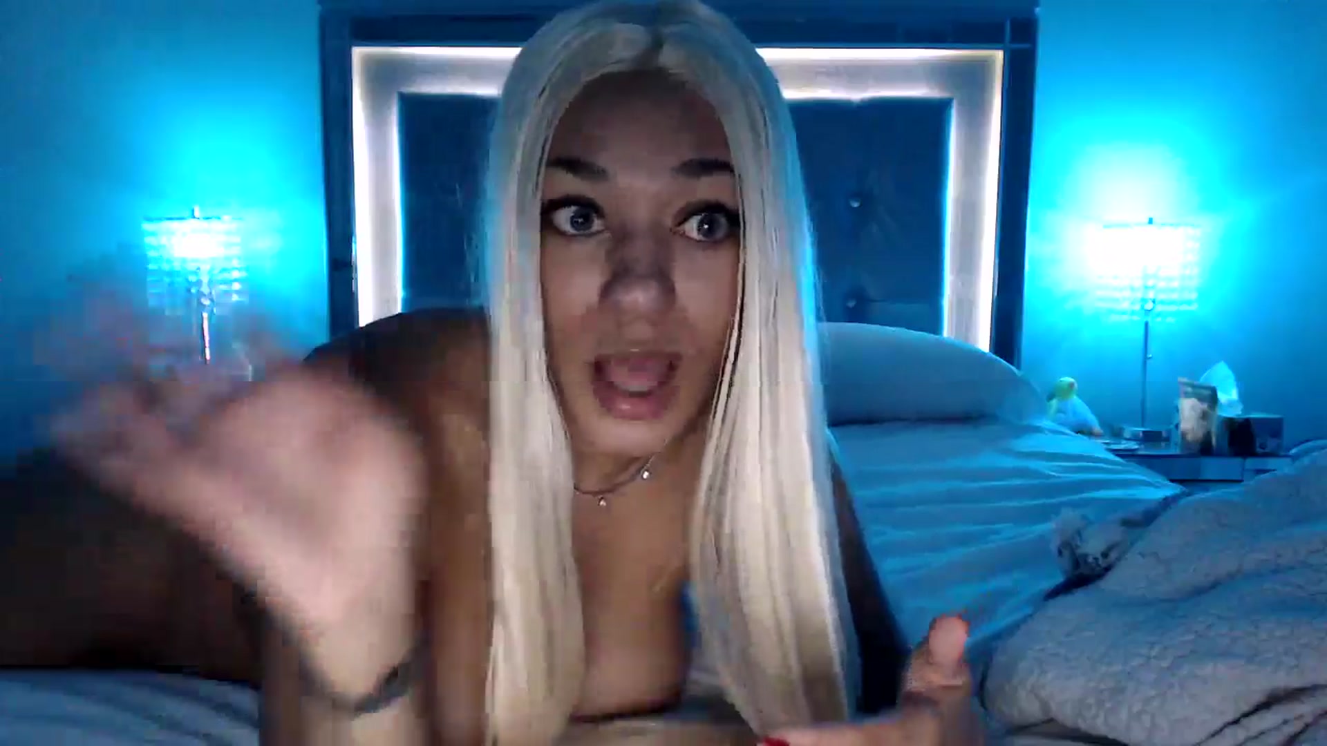 Gallery image thumbnail from SassyDolphin's myfreecams stream on, 08/25/2025, 07:30 image 17 of 20