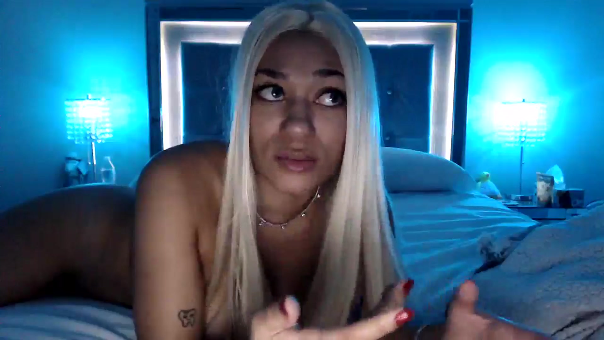 Gallery image thumbnail from SassyDolphin's myfreecams stream on, 08/25/2025, 07:30 image 9 of 20
