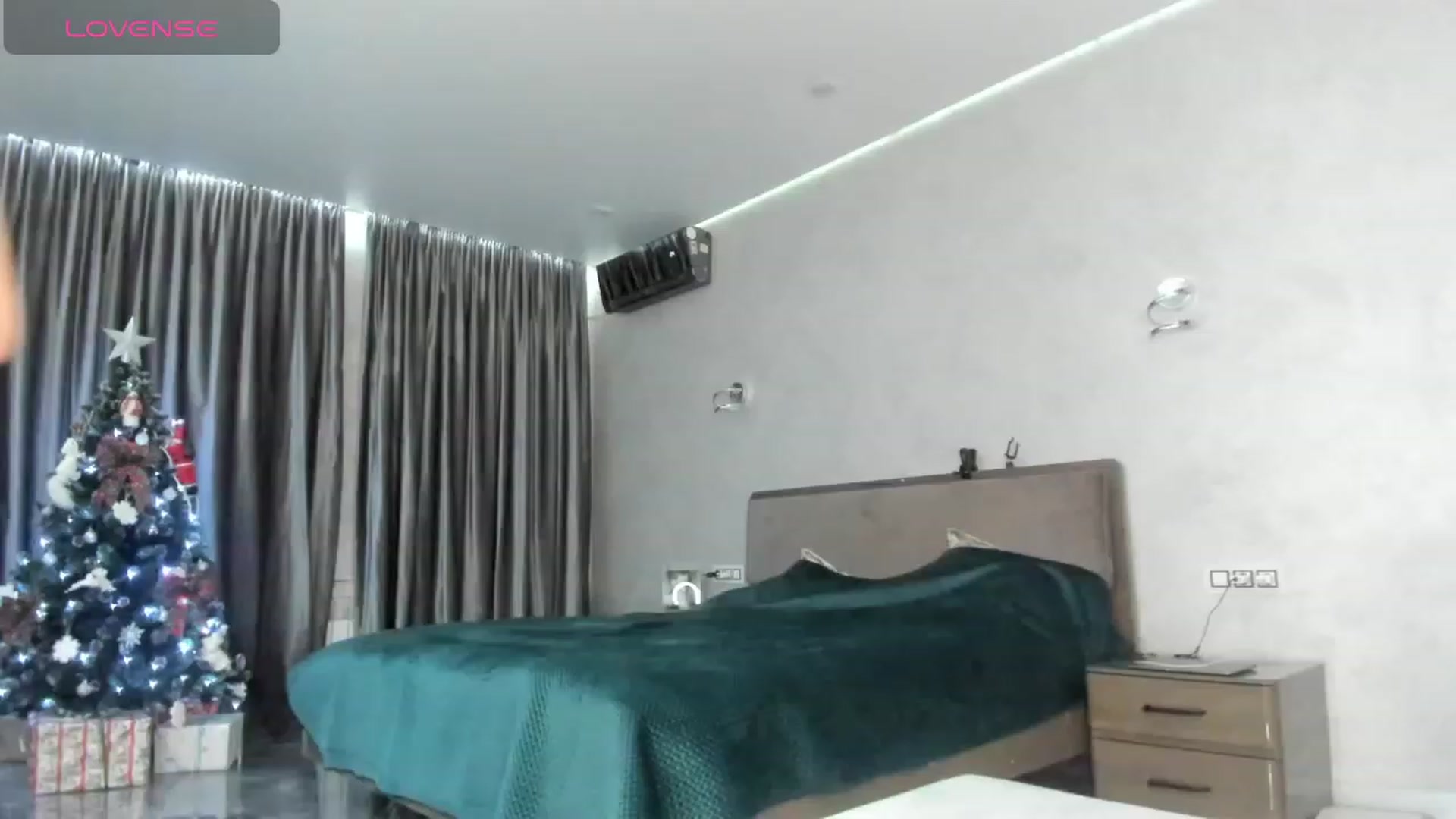 Gallery image thumbnail from SassyK's myfreecams stream on, 12/27/2023, 21:51 image 15 of 20