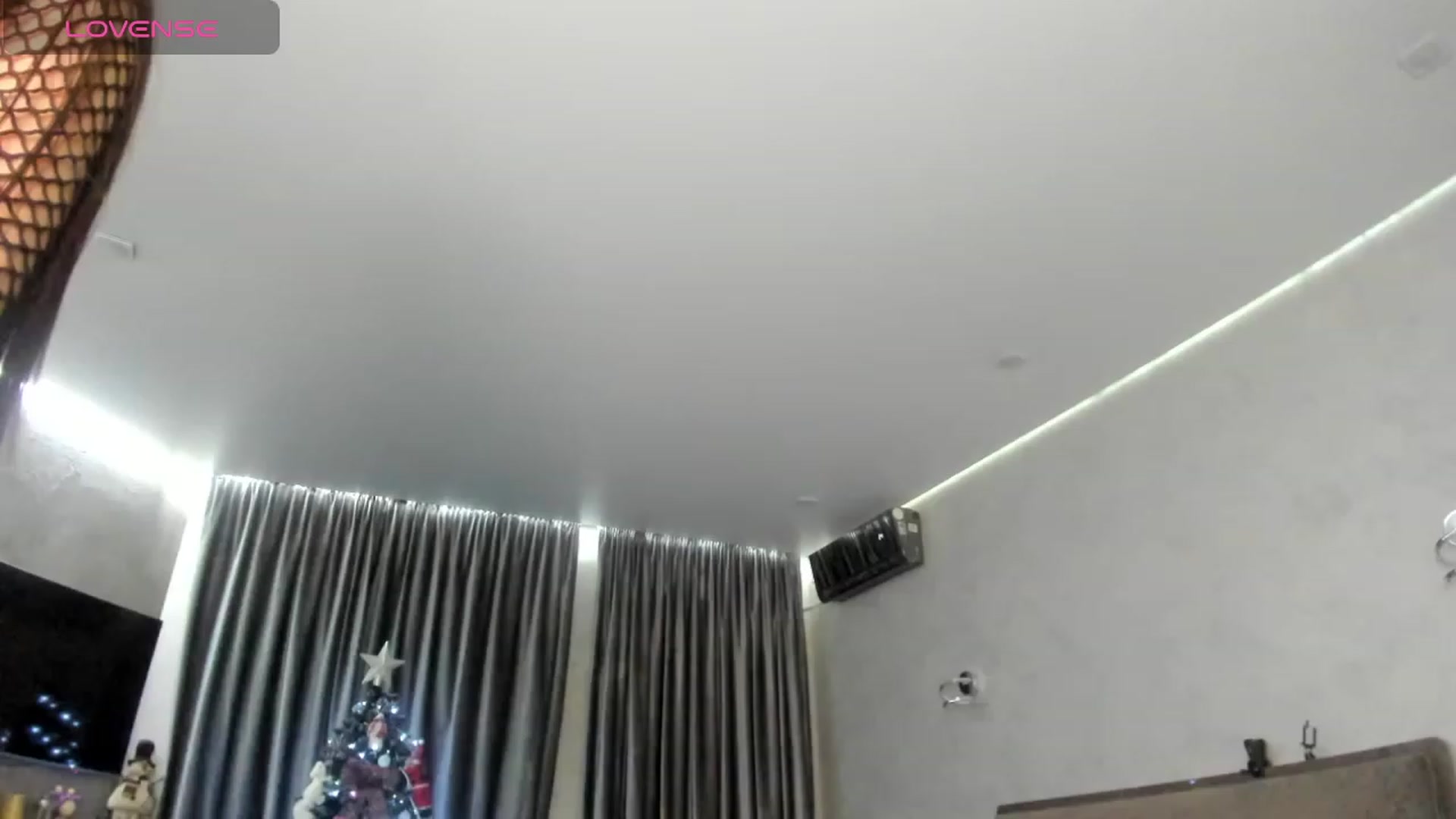 Gallery image thumbnail from SassyK's myfreecams stream on, 12/29/2023, 21:53 image 16 of 20