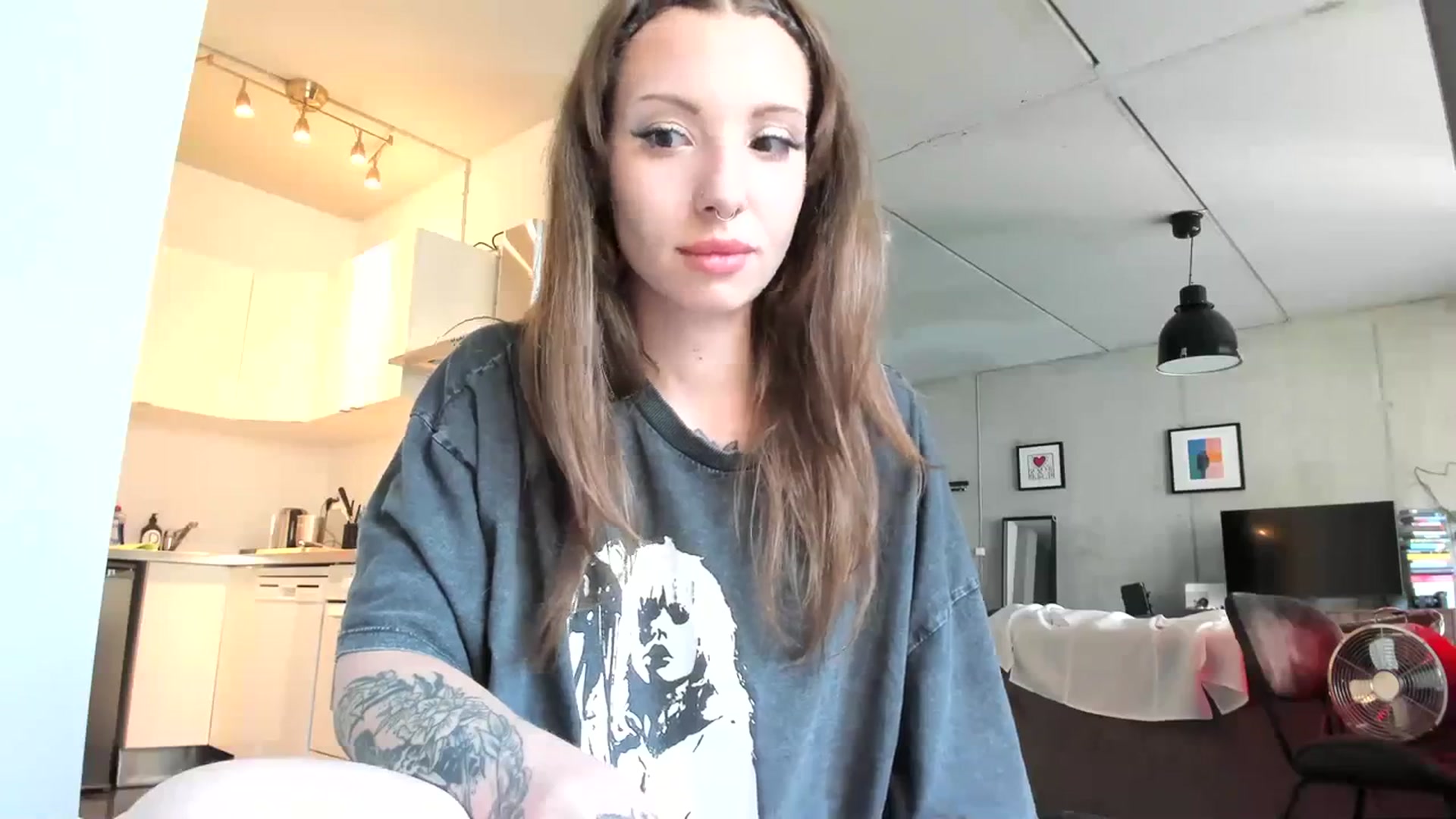Gallery image thumbnail from SassyKai's myfreecams stream on, 08/24/2023, 15:49 image 16 of 20