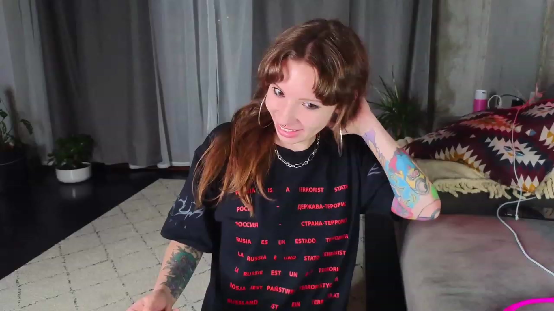 Gallery image thumbnail from SassyKai's myfreecams stream on, 09/28/2023, 20:33 image 11 of 20