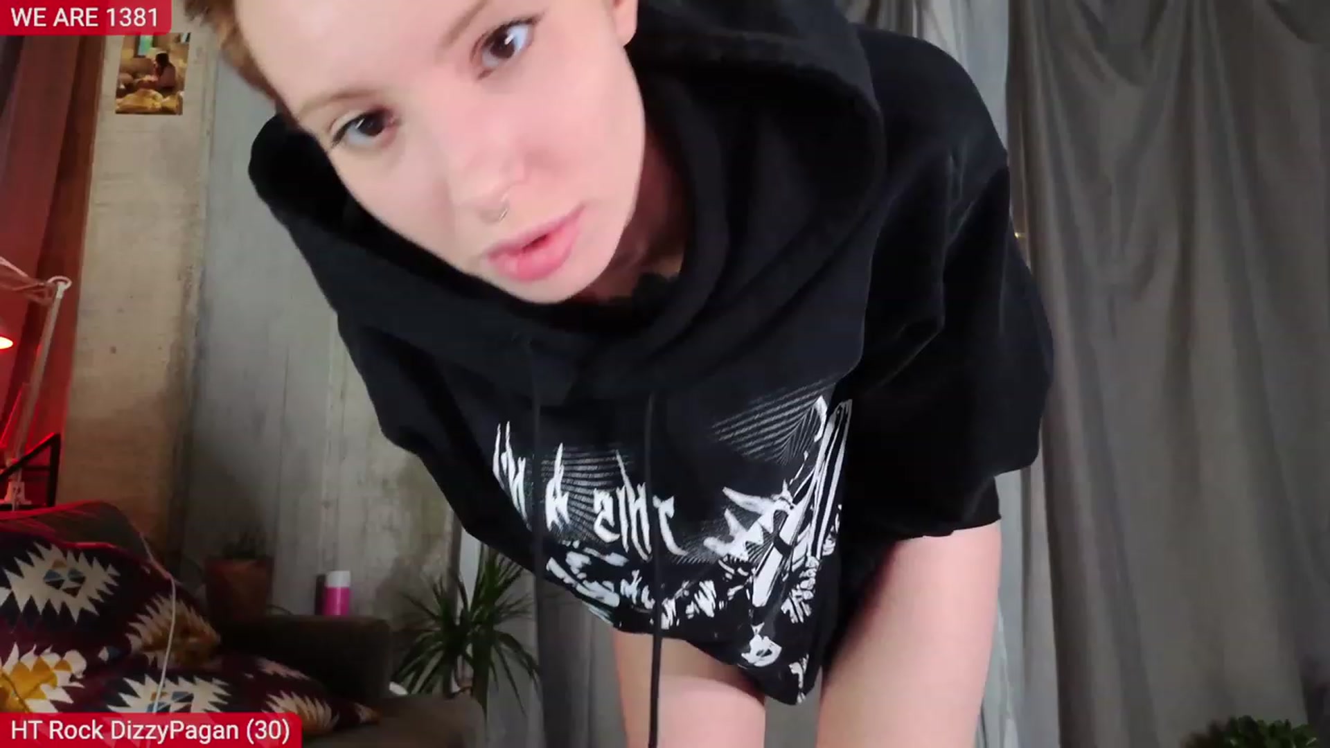 Gallery image thumbnail from SassyKai's myfreecams stream on, 10/28/2023, 18:14 image 18 of 20
