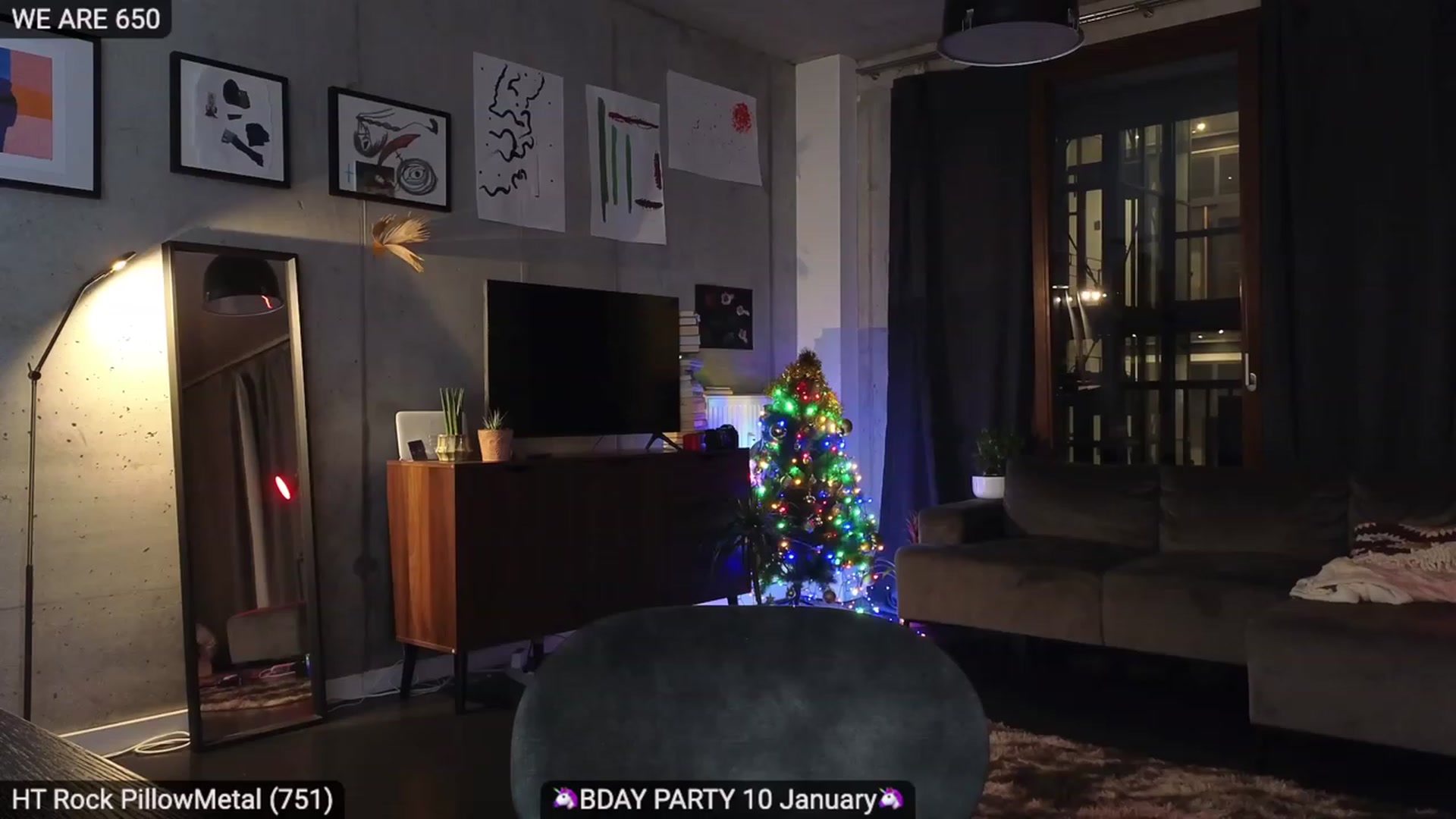 Gallery image thumbnail from SassyKai's myfreecams stream on, 12/16/2023, 18:28 image 11 of 20