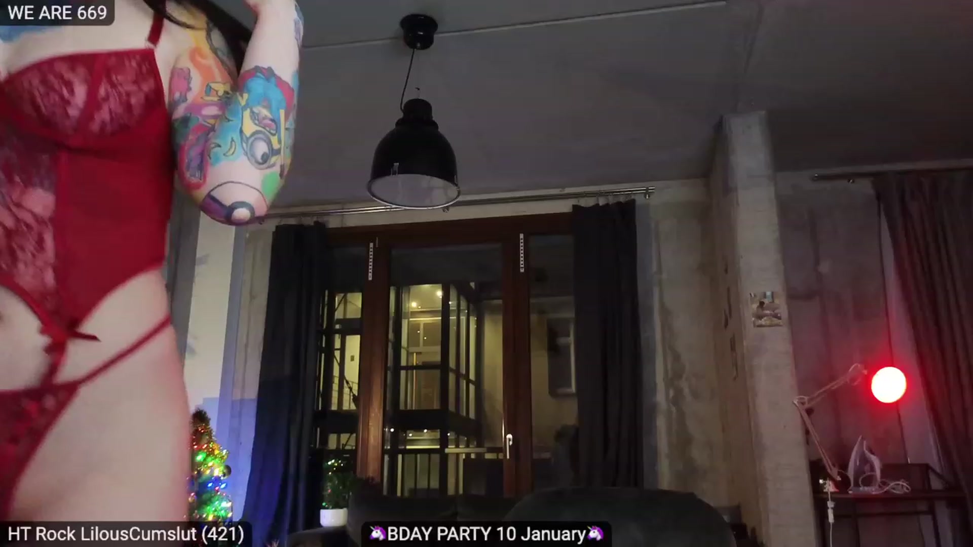 Gallery image thumbnail from SassyKai's myfreecams stream on, 12/17/2023, 21:47 image 12 of 20