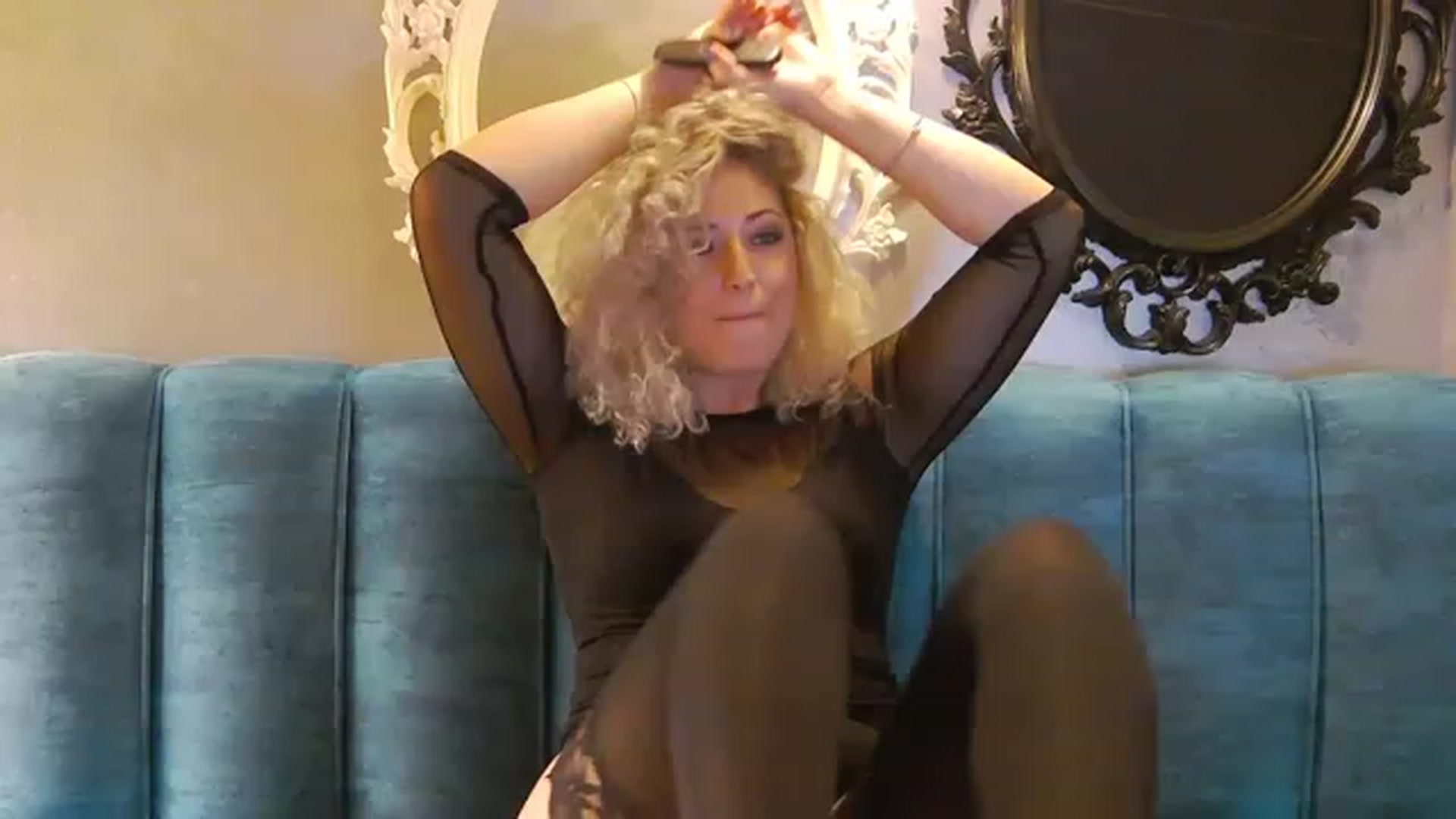 Gallery image thumbnail from SassyKate's myfreecams stream on, 11/19/2022, 20:11 image 15 of 20