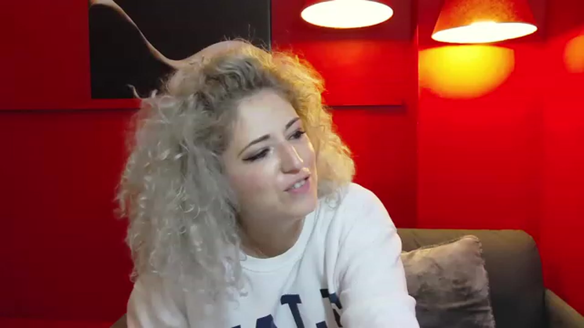 Gallery image thumbnail from SassyKate's myfreecams stream on, 11/22/2022, 08:10 image 4 of 20