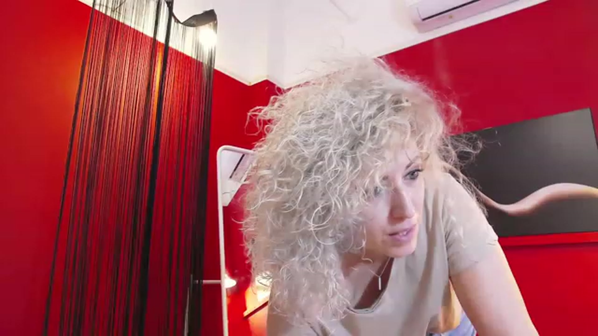 Gallery image thumbnail from SassyKate's myfreecams stream on, 11/23/2022, 13:23 image 20 of 20