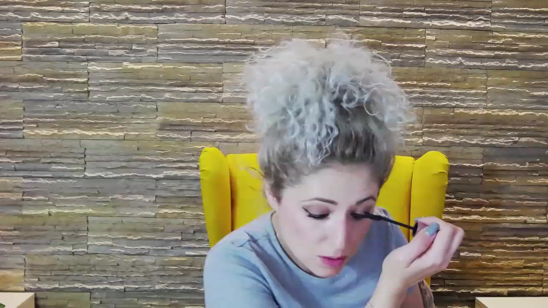 Gallery image thumbnail from SassyKate's myfreecams stream on, 11/29/2022, 09:12 image 3 of 20